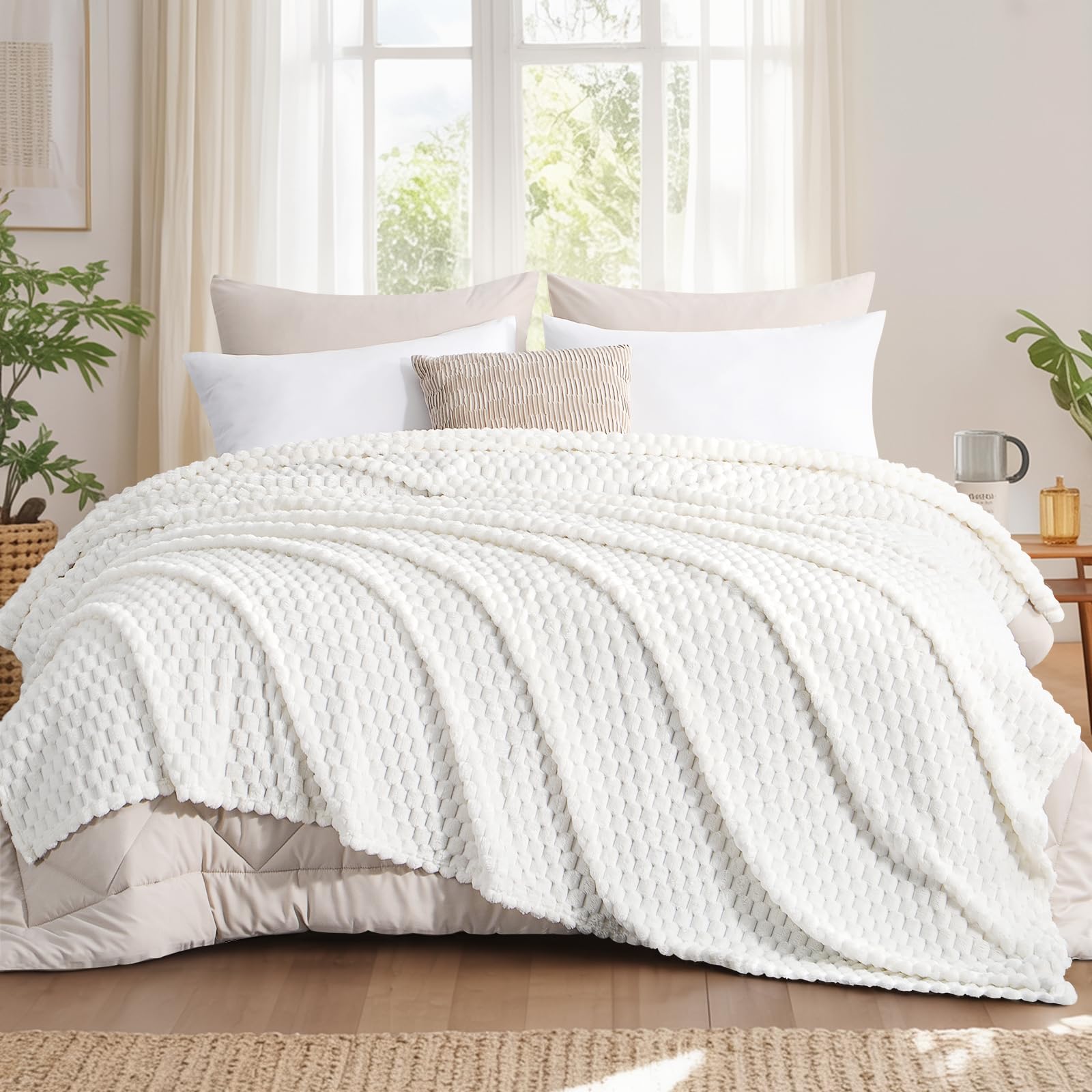Aisbo Manta Polar 230x270 para Cama 180, Manta Sofá Grande Extra Suave Caliente, Sobrecama Franela de Microfibra, Blanco