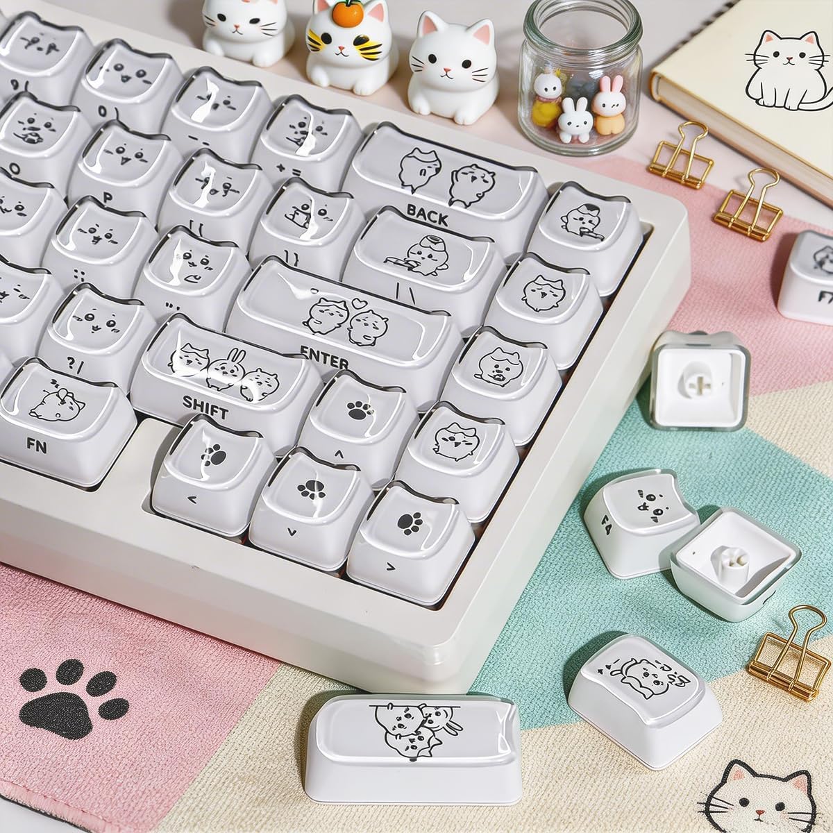 Crystal Jelly White Keycaps,119 Keys Cute Chiikawa Keycap, Side Printed Shine Through Keycaps Mao Profile Cat Shape Custom Keycap for 61/68/84/87/98/100 Cherry Gateron MX Swithes Mechanical Keyboard