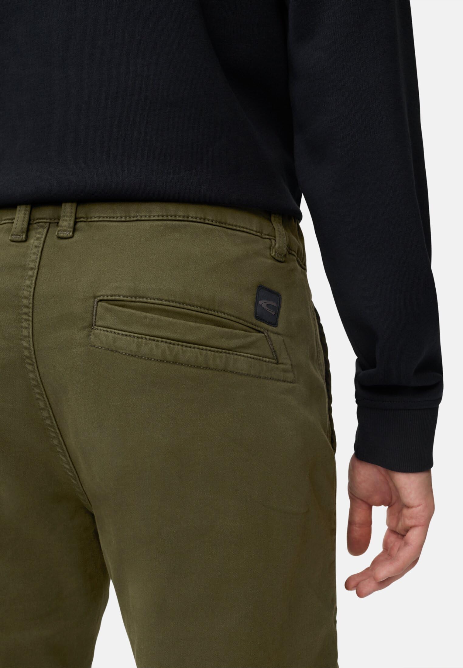 camel active Herren fleXXXactive® Chino Regular Fit aus Baumwollmix Waldgrün – Bild 6