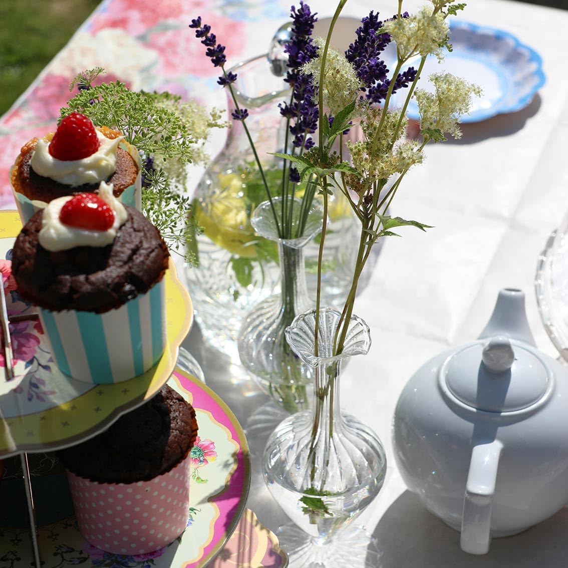 Talking Tables 144 x Bulk Pack Floral Disposable Paper Plates Pretty Fancy Plates Afternoon Tea Party Table Decorations for Birthday Mother`s Day Baby Shower Wedding, Bridal Shower 6.7 Inches - Image 3