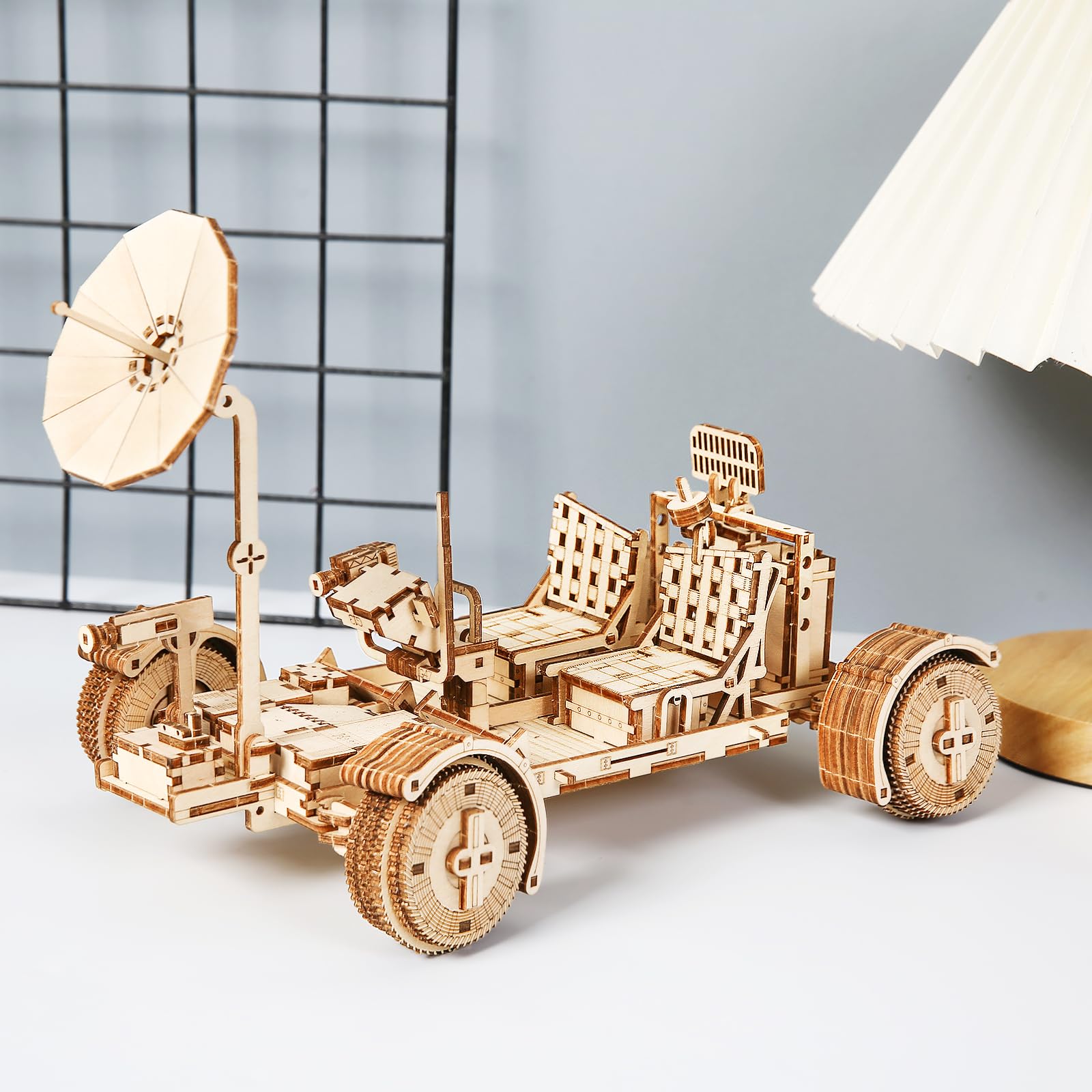 Drewniane puzzle 3D dla dorosłych, zestaw do samodzielnego montażu, mechaniczny pojazd księżycowy, zestaw do majsterkowania, pojazd terenowy księżyca, model drewniany, prezent, 388 elementów
