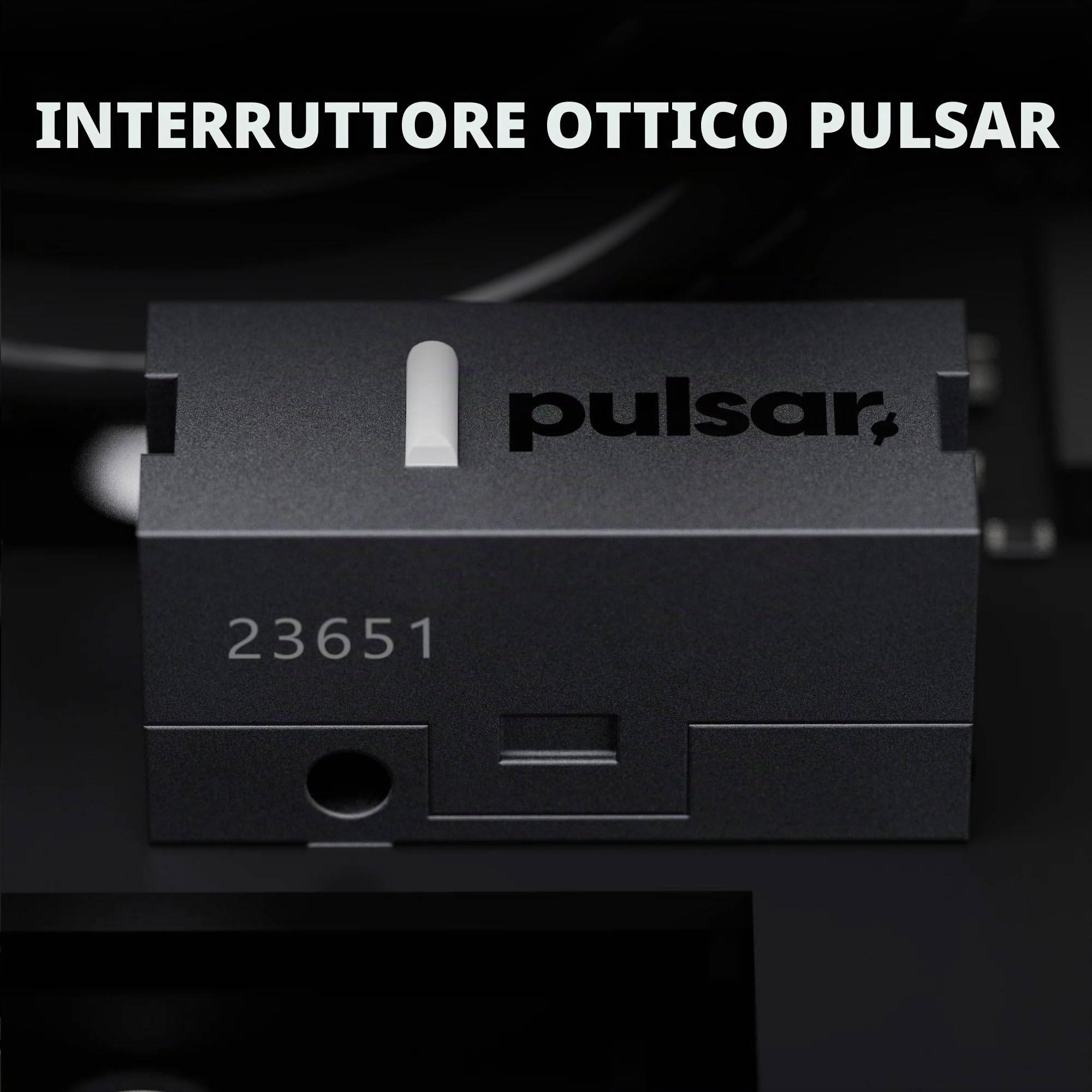 Pulsar Gaming Gears X2 CrazyLight Mouse Gaming wireless, Media, Bruce Lee | Ultraleggero 1.38 oz (39g), Simmetrico, Lati piatti, Gobba posteriore media, Presa Fingertip/Claw, XS-1, 32K DPI, 8K