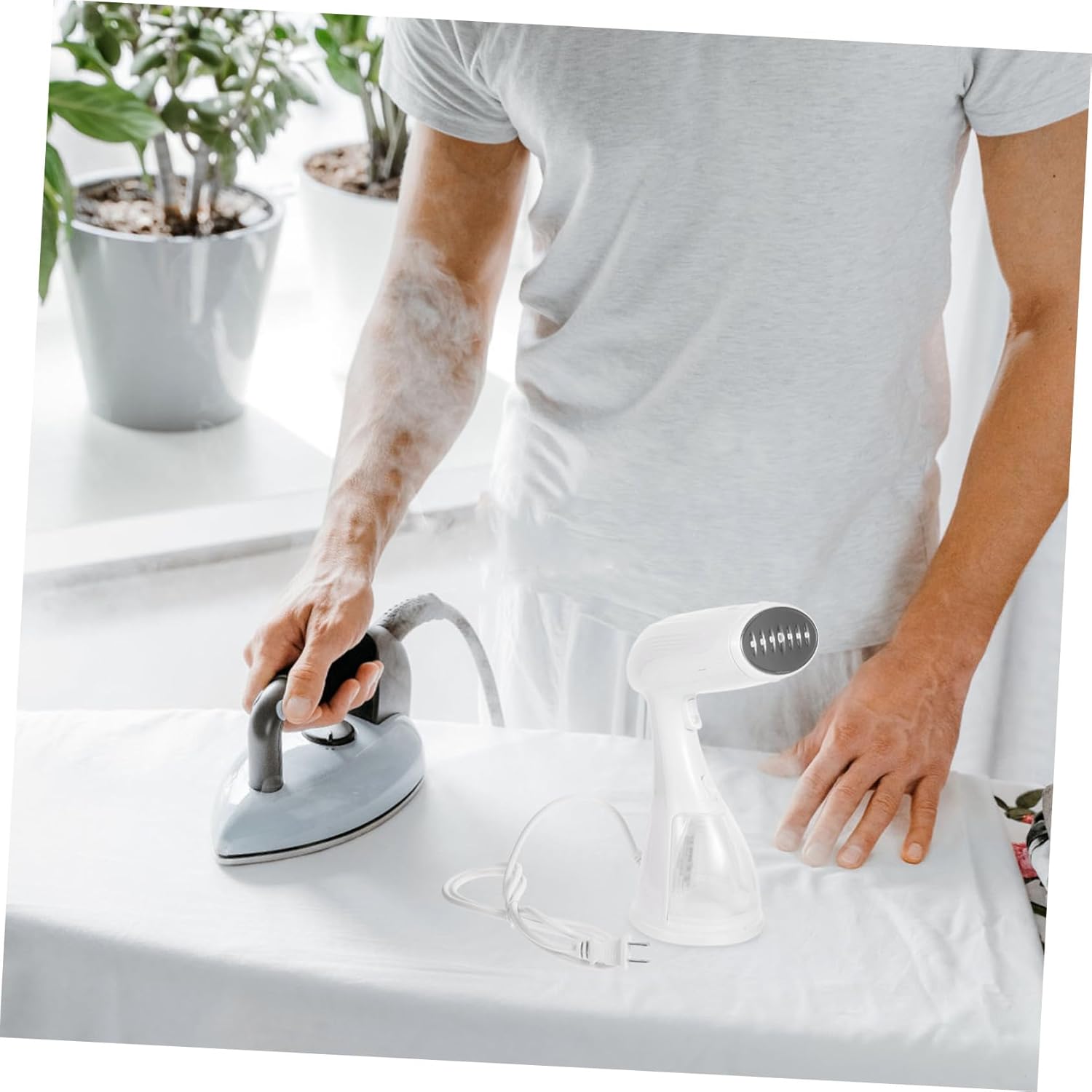 PRETYZOOM Travel Steam Iron Portable Steamer for Clothes Handheld Steamer Wrinkle Removal Lightweight Garment Us Plug