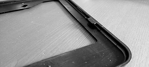 Miniatura 2 de 1pc - Sorry I am Late Cat Funny Black Plastic or Aluminum License Plate Frame Truck Car Van Décor Car Accessories Meme Gifts Auto Parts (Chrome