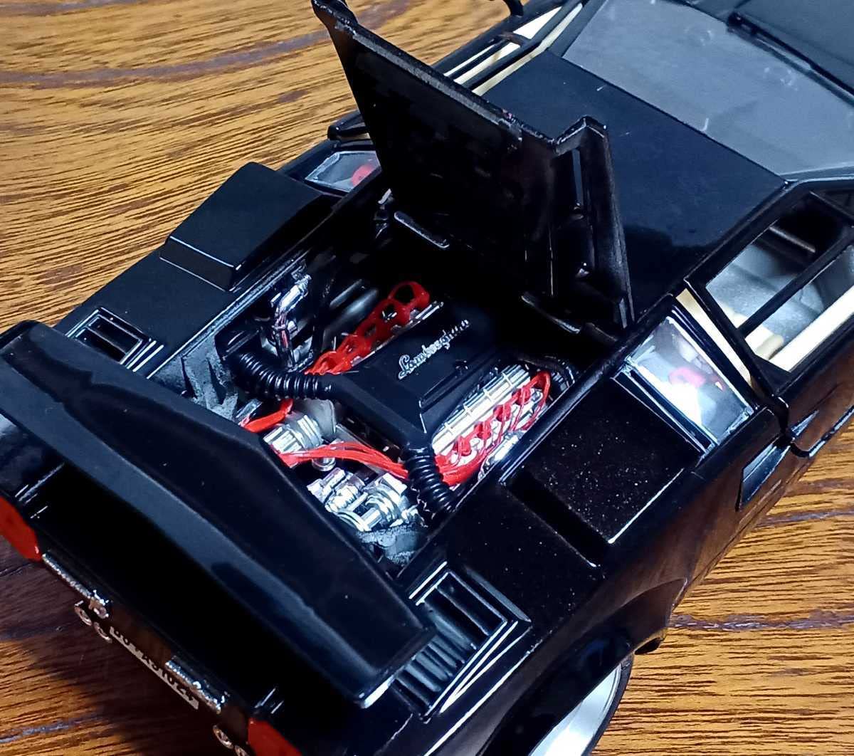 ランボルギーニ カウンタック 1/18 ランボルギーニ 1988 Burago Amazon.co.jp: 1/18 ランボルギーニ カウンタック1988 ミニカー