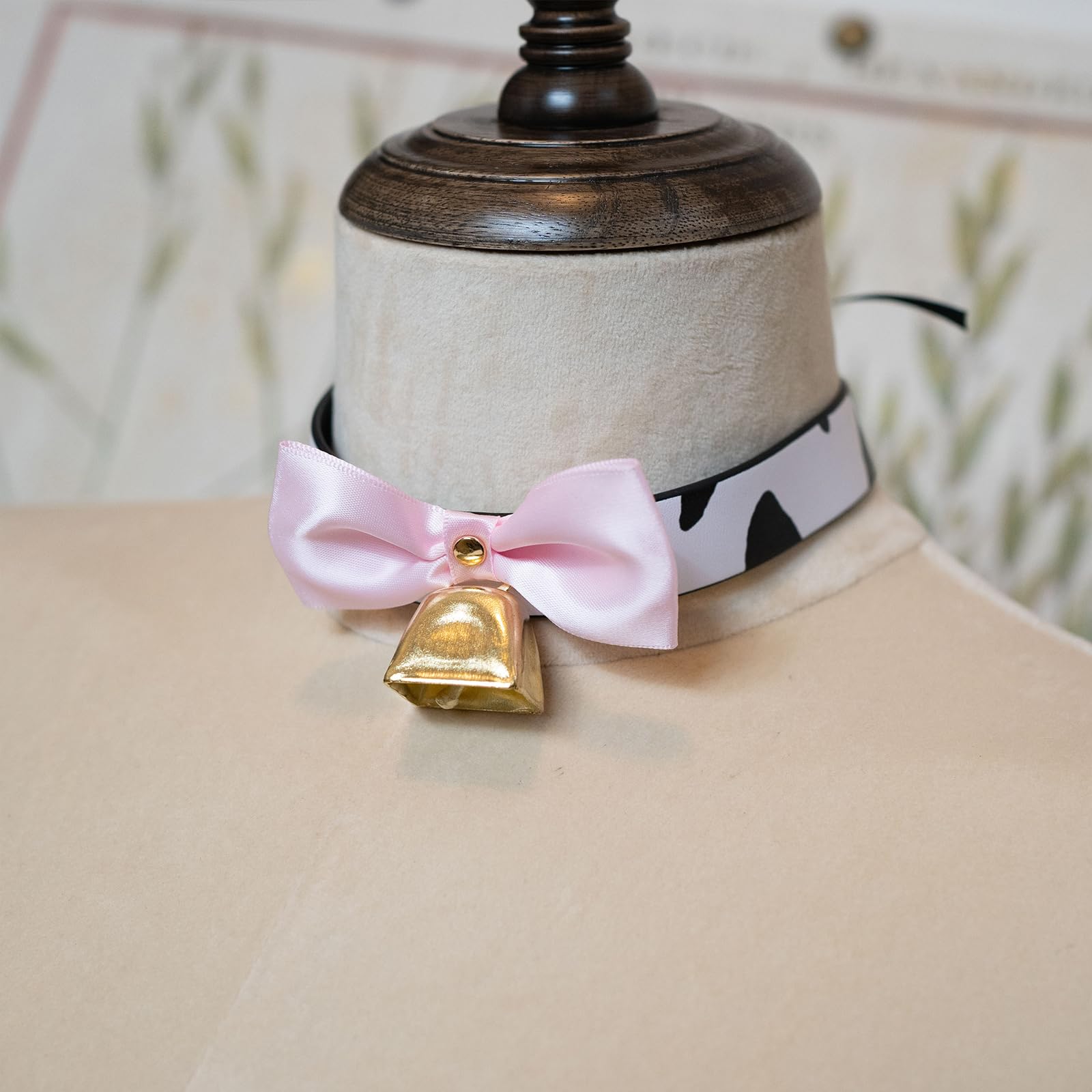 paloli Basic Cow Print Bell Collar Choker Necklace for women: Black Pink Bow