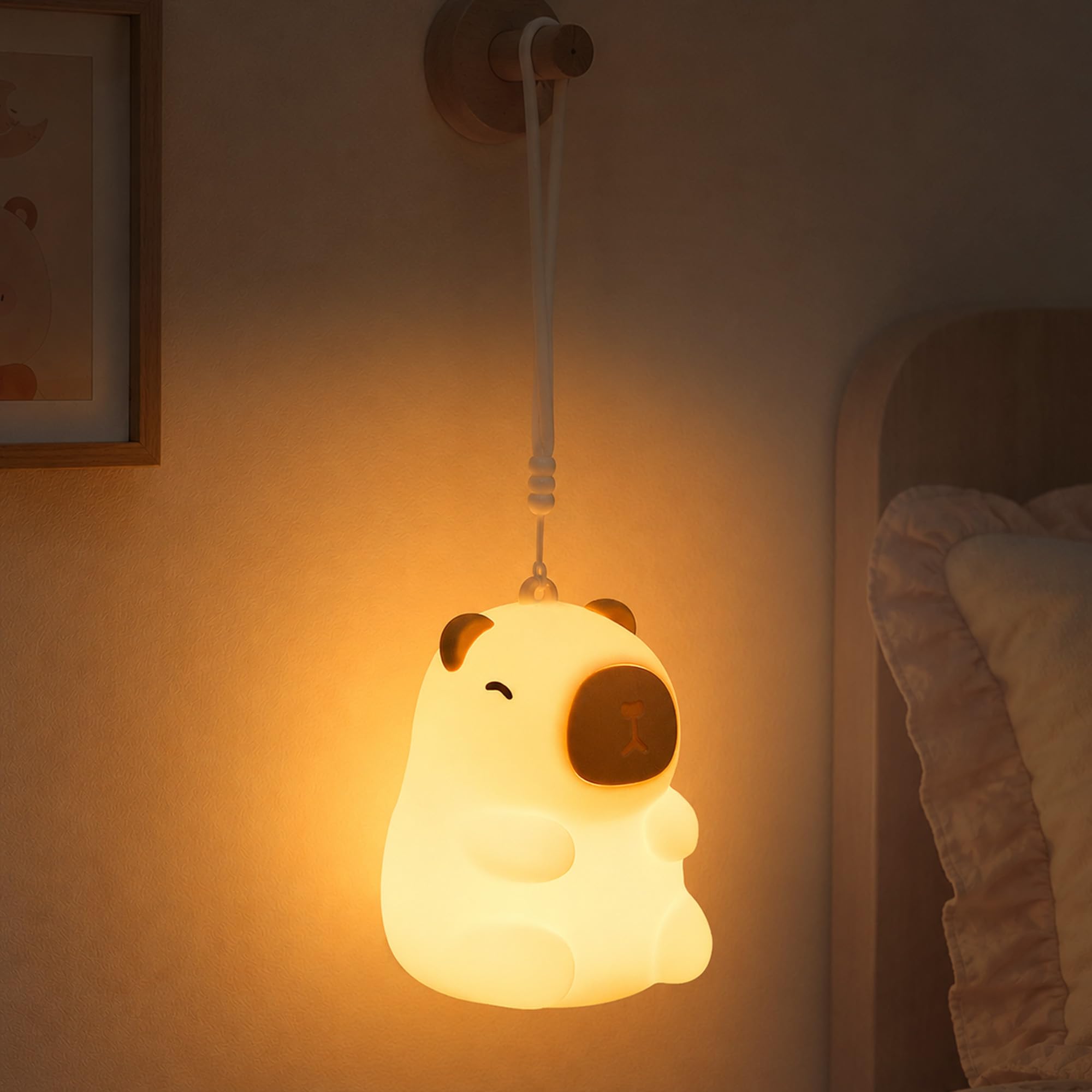 Mini Capybara Night Light with Lanyard, Rechargeable Silicone Lamp for Kids