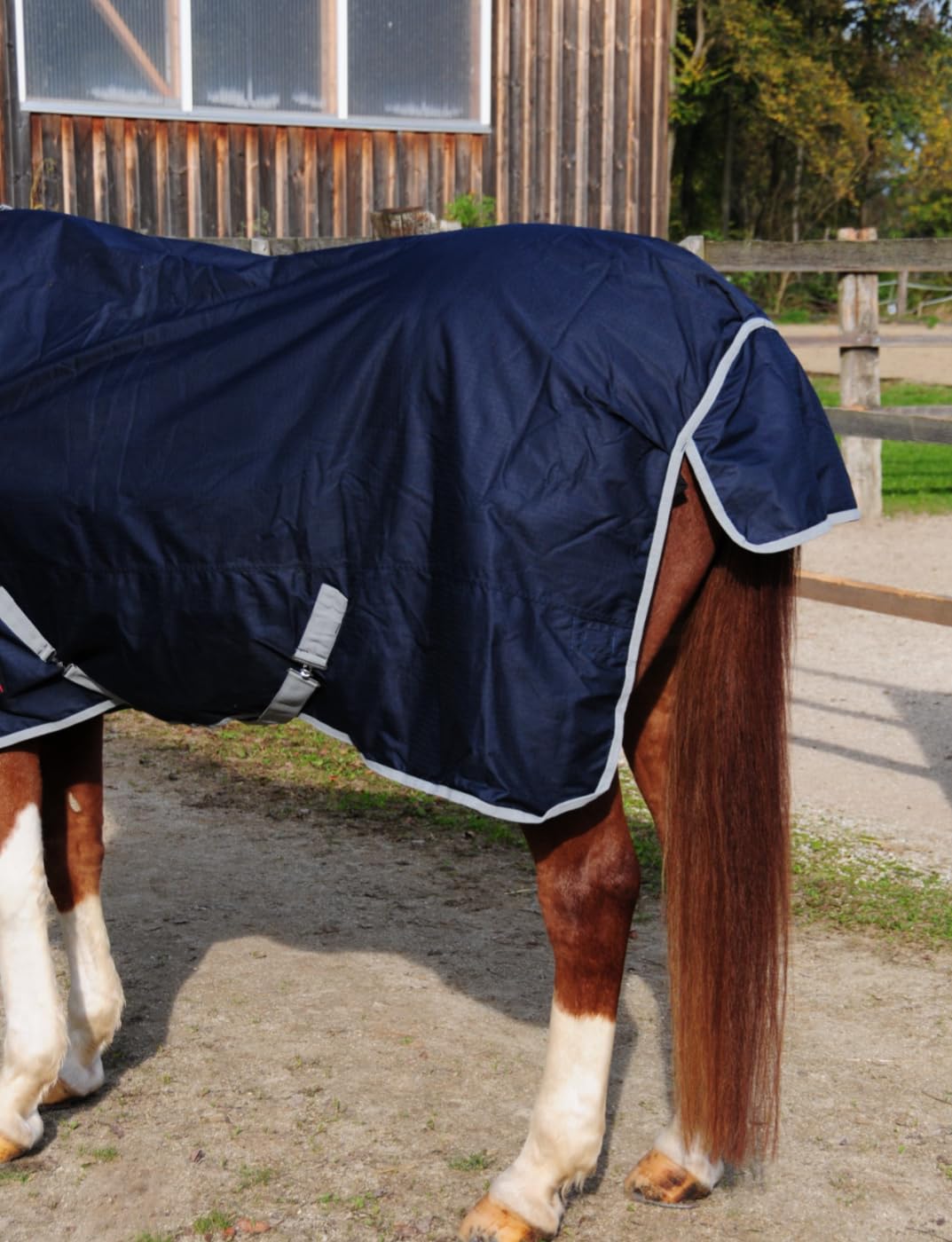 AMKA Outdoordecke Weidedecke Classic Pferde 600 D 100 g Füllung dunkelblau