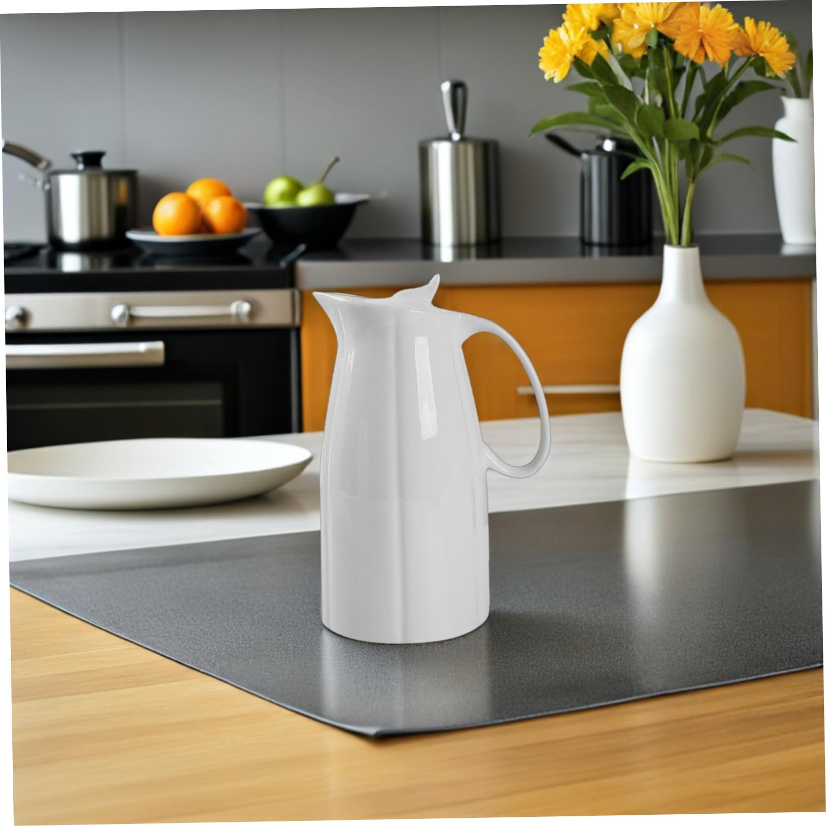VILLCASE Pichet avec Fond Rond et Bouche Étroite Résistant Haute Température 2300ml en Céramique Blanc Cuisine et Tables à Manger
