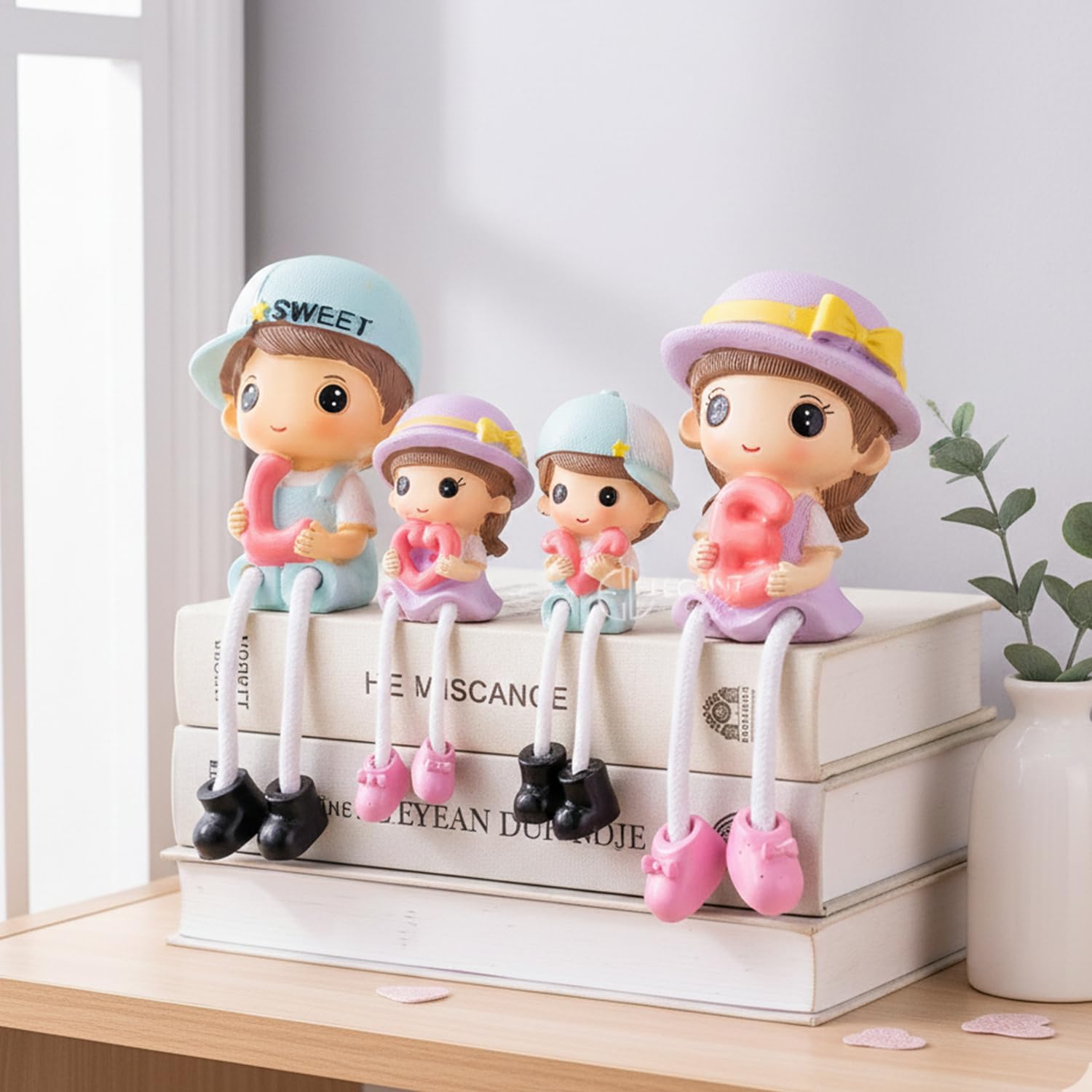 Adorable Family Figurines - Cute Couple & Kids Decor -1