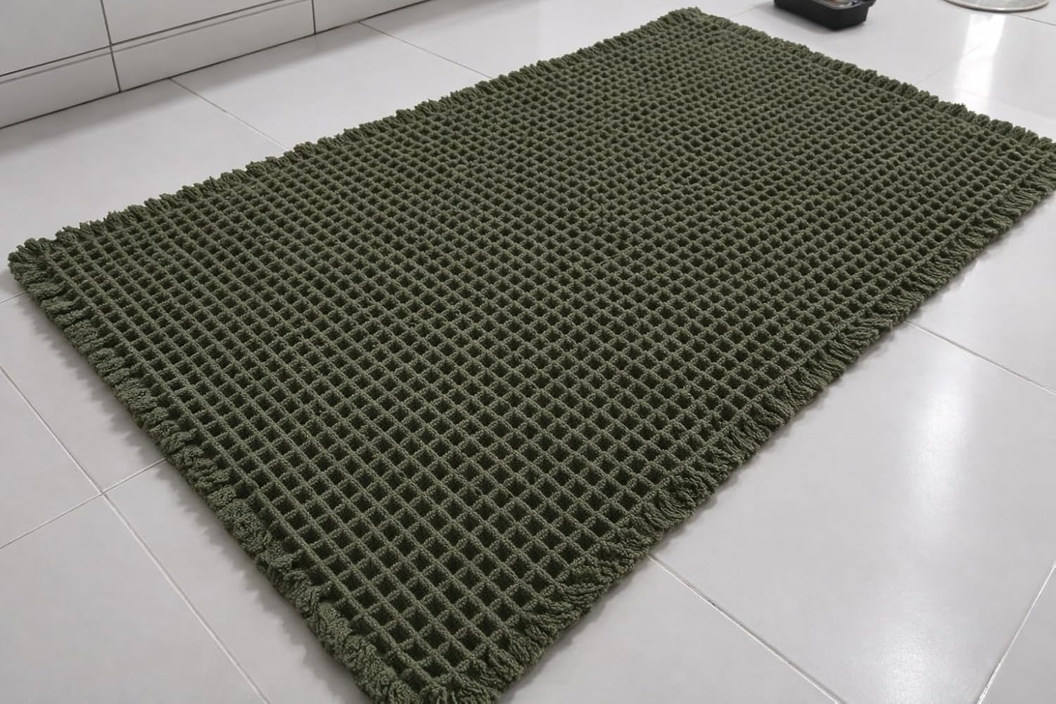 Alfombrilla de baño de gofre extra absorbente y antideslizante, diseño ultrasuave con borlas decorativas, lavable a máquina con respaldo de goma antideslizante,, Verde scuro, 46x76 cm (rettangolare)