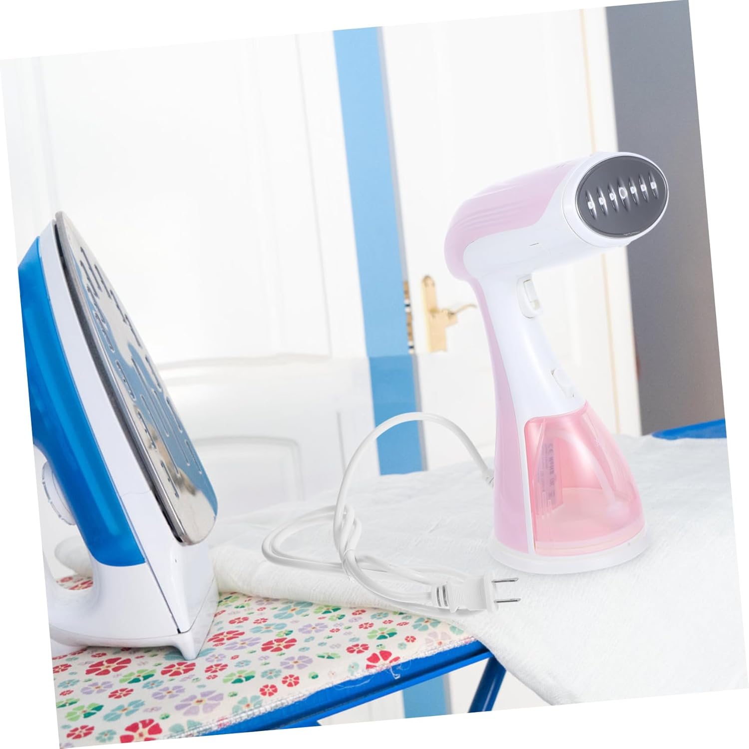 MAGICLULU Portable Travel Steam Iron Handheld Clothes Steamer Lightweight Wrinkle Remover for Home Office Dorm and Business Trips with Smooth Safe Ironing Surface US Plug