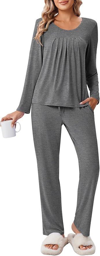 Soft Women's Pajamas Set