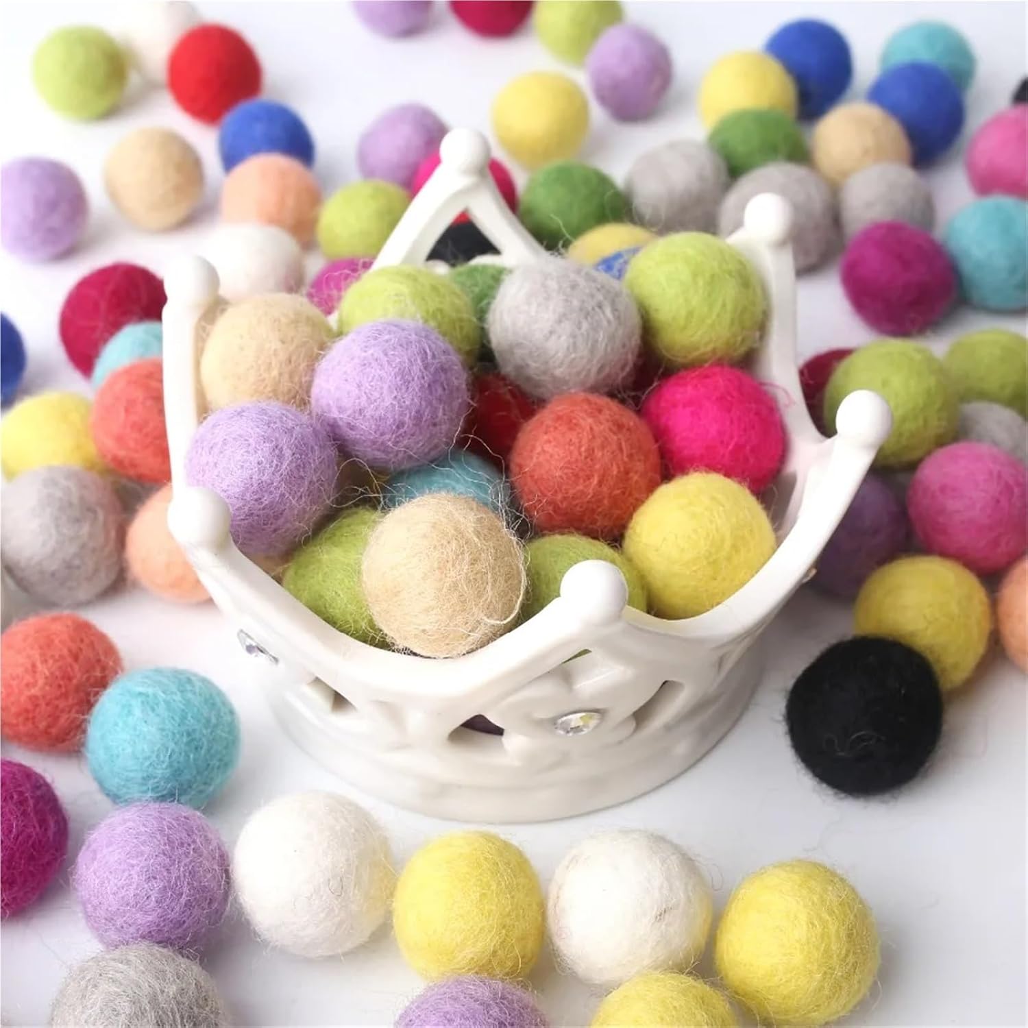 Wool Felt Balls 80pc 20mm Christmas Wool Felt Ball Pom Poms Safe and Soothe Gumball Beads DIY Craft Round Balls Make Ring Rattle for Crafts(Camel)