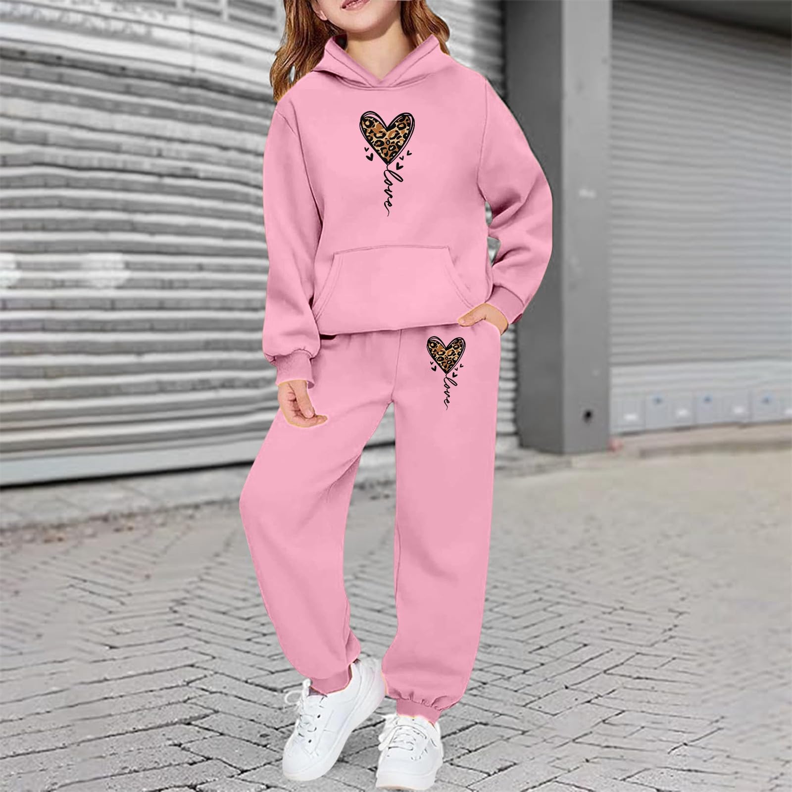 Ensemble Fille, De Survêtement À Capuche Pour Filles, Imprimé Léopard Et Cœur, En Polaire, Style Jogging, Avec Poches, Idéal Pour Une Tenue Décontractée., Ajustement Parfait