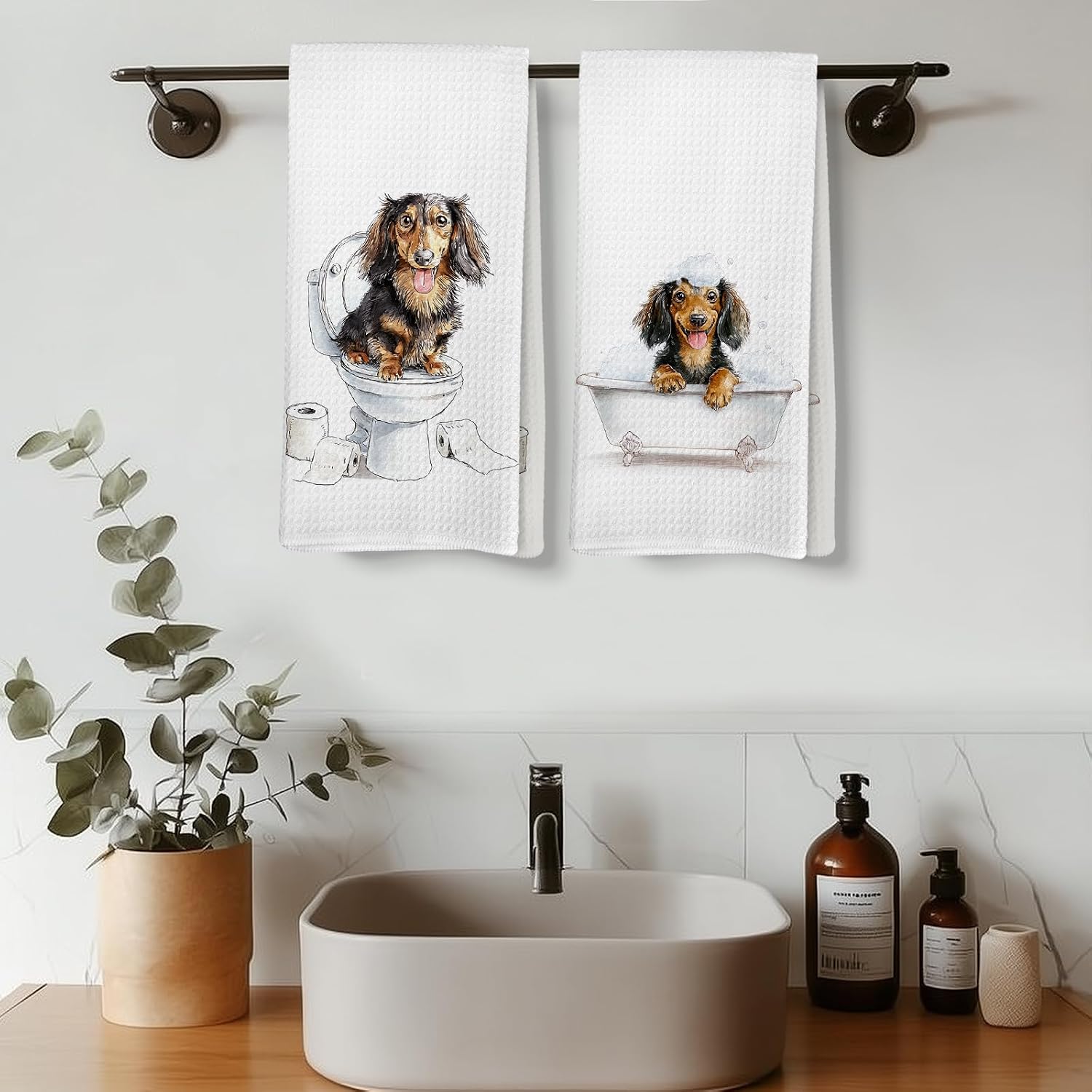 Funny Long Haired Dachshund Bathroom Hand Towels Set of 2, Dogs Decor for Bathroom, Dachshund Gifts for Women, Funny Dogs Bathtub Decorative Toilet Hand Towel for Washroom Restroom 16x24 Inch