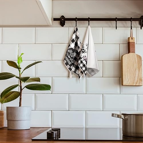 Miniatura 7 de Bencailor Juego de 6 piezas de cocina de Navidad a cuadros blancos y negros de búfalo de granja, juego de toallas de mano, soportes para ollas y