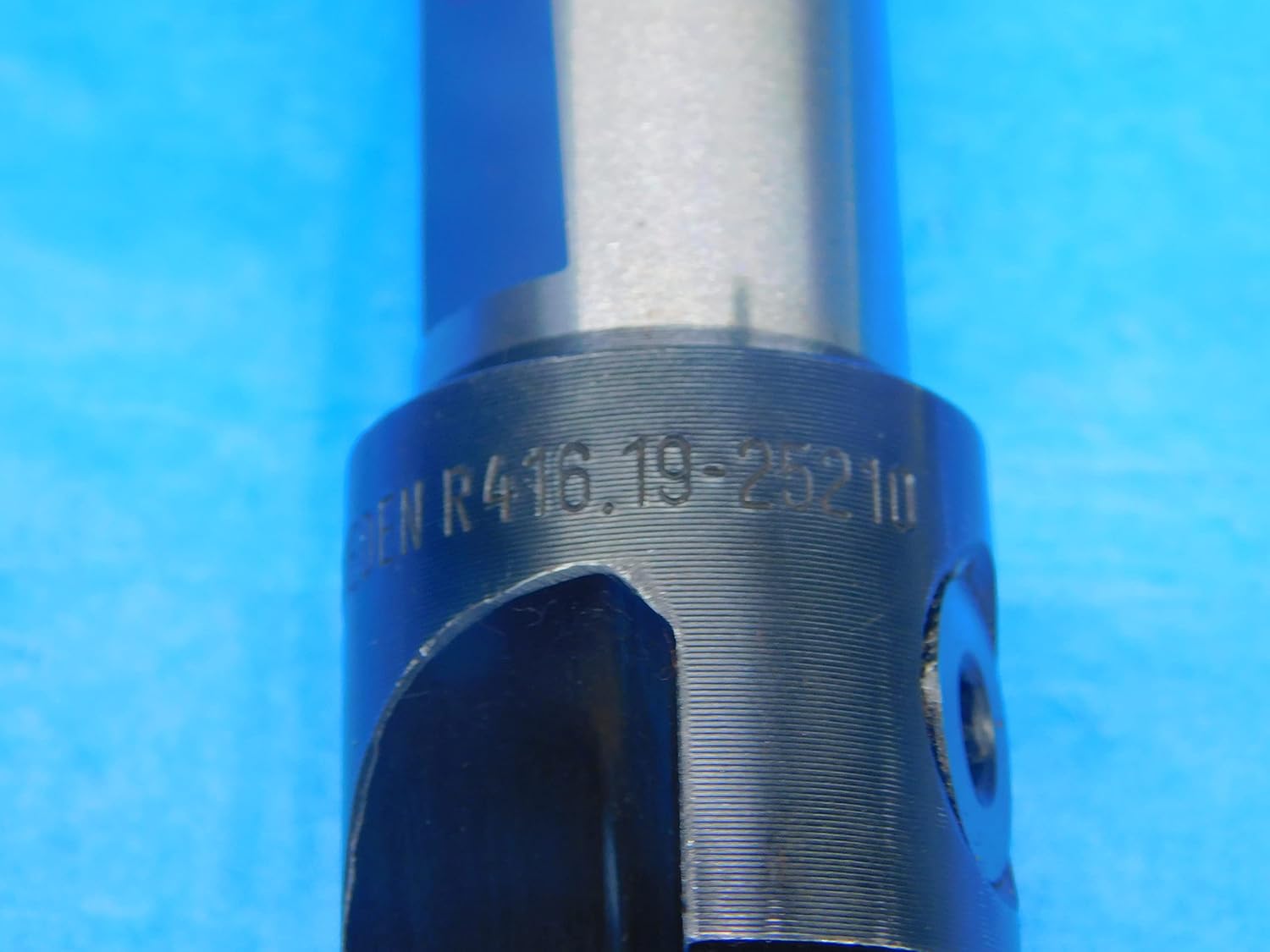 SECO 21mm O.D. COOLANT Thru INDEXABLE Insert Drill R416.19-25210 25mm Shank 2 FL - AR7746RDT