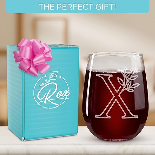 Miniatura 93 de On The Rox Drinks Regalos con monograma para mujeres y hombres – Letra A-Z inicial grabada monograma copa de vino sin tallo, regalo de vino