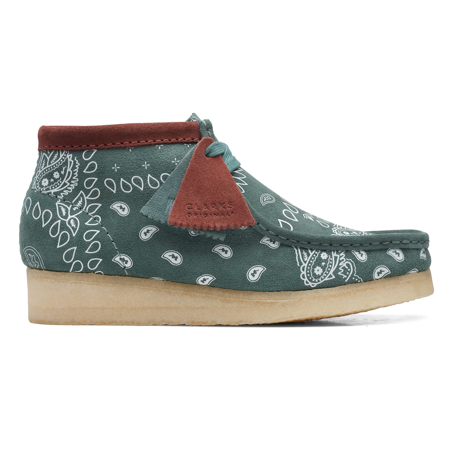 ClarksWallabee Boot. Green Pais