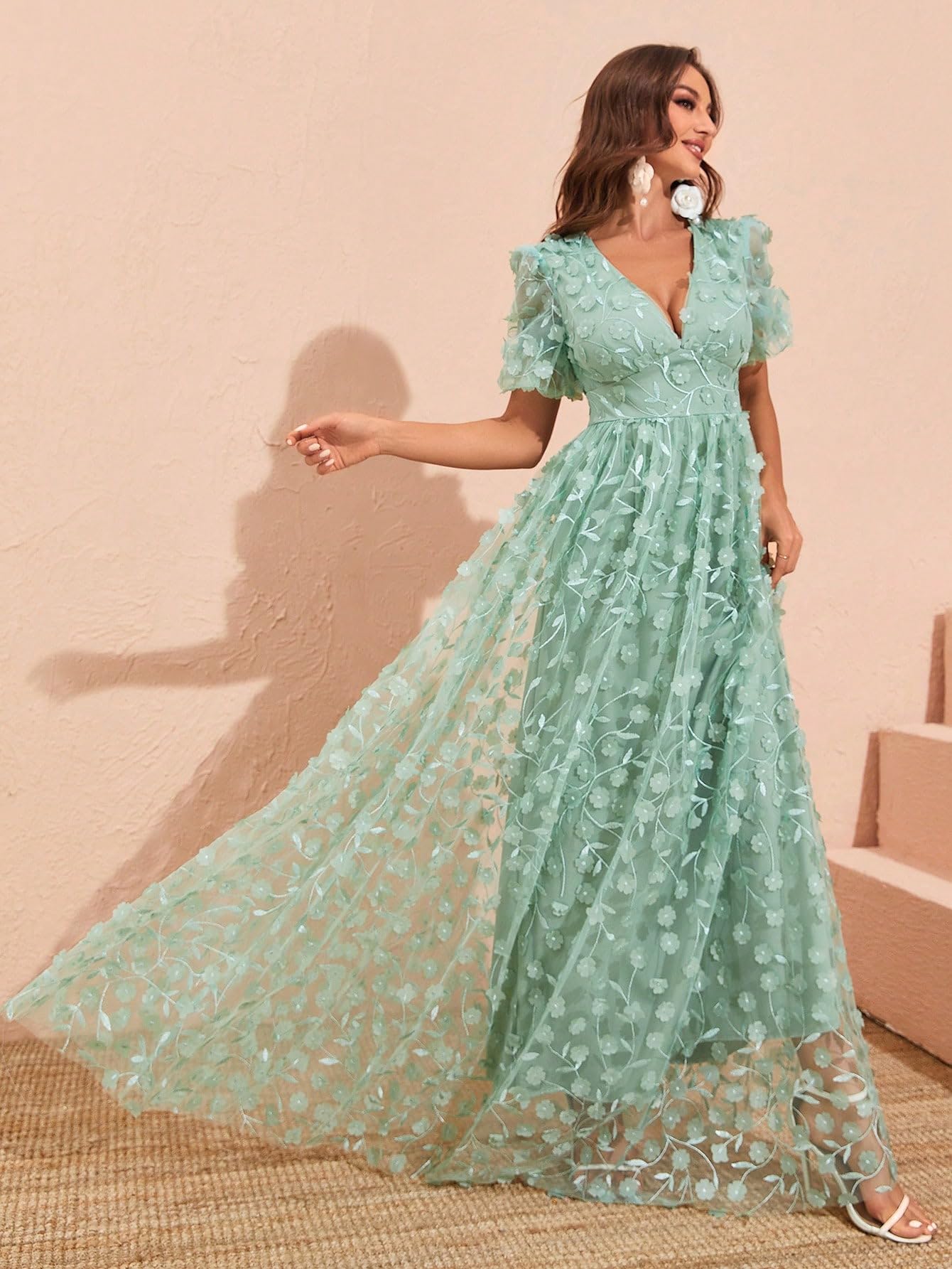 Neeno women's dresses Elegant Floral Embroidery Mesh Overlay Butterfly Appliques Maxi Dress dress for women(Medium), Green : Clothing, Shoes & Jewelry
