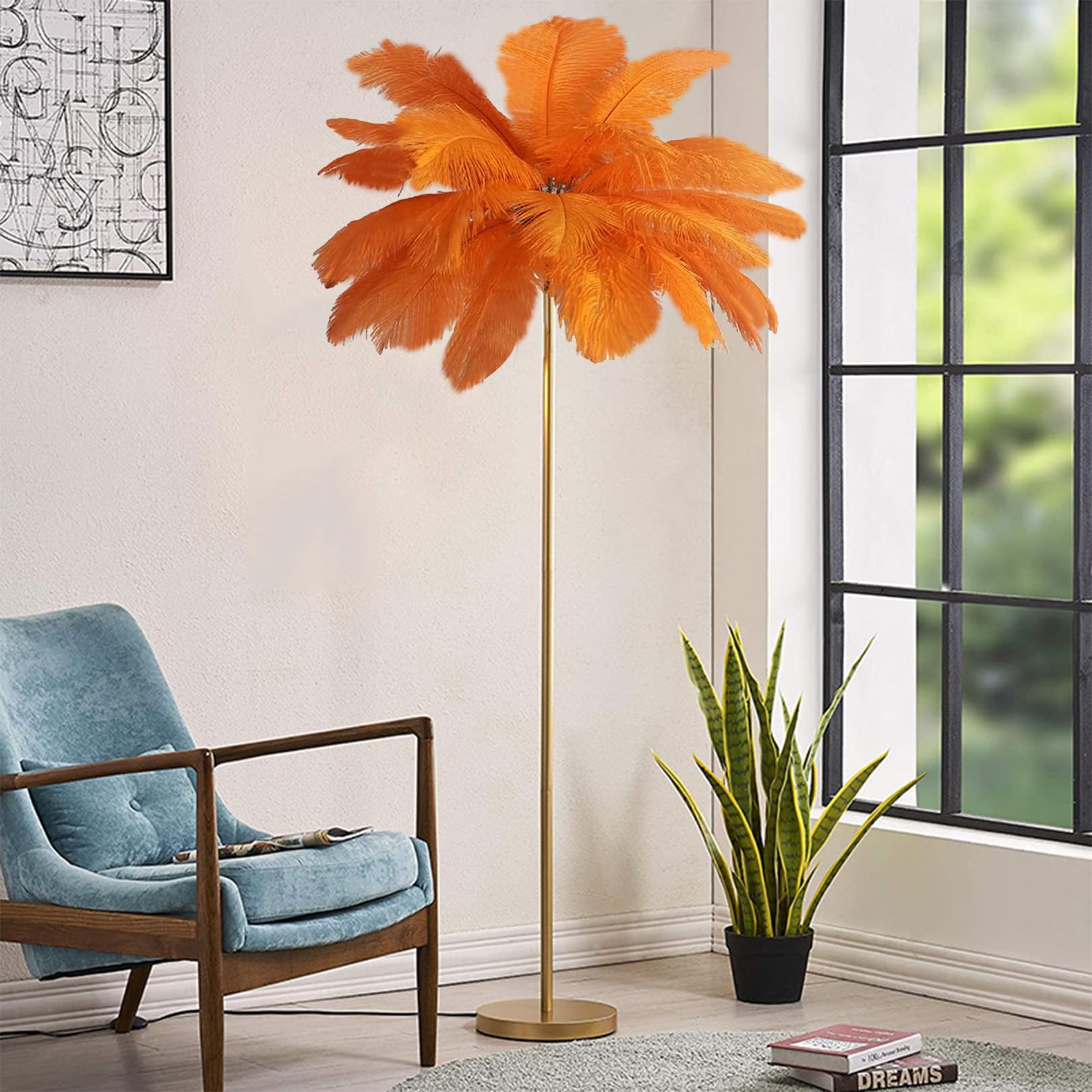 Lampes en plumes d'autruche pour créer un coin lecture cosy dans le salon
