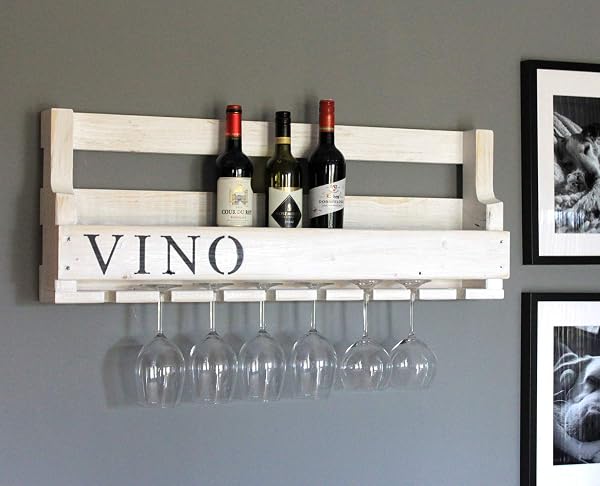 Dekorie Botellero de Madera para la Pared - Con Soporte para Copas y Texto Vino - Blanco - Montado - Estantería para Botellas y Copas - 1