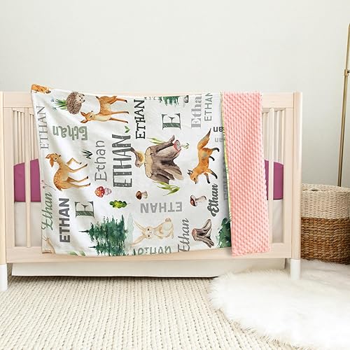 Miniatura 5 de Manta de bebé personalizada, nombre personalizado con diseño de animales del bosque, manta de felpa suave con respaldo punteado de doble capa para