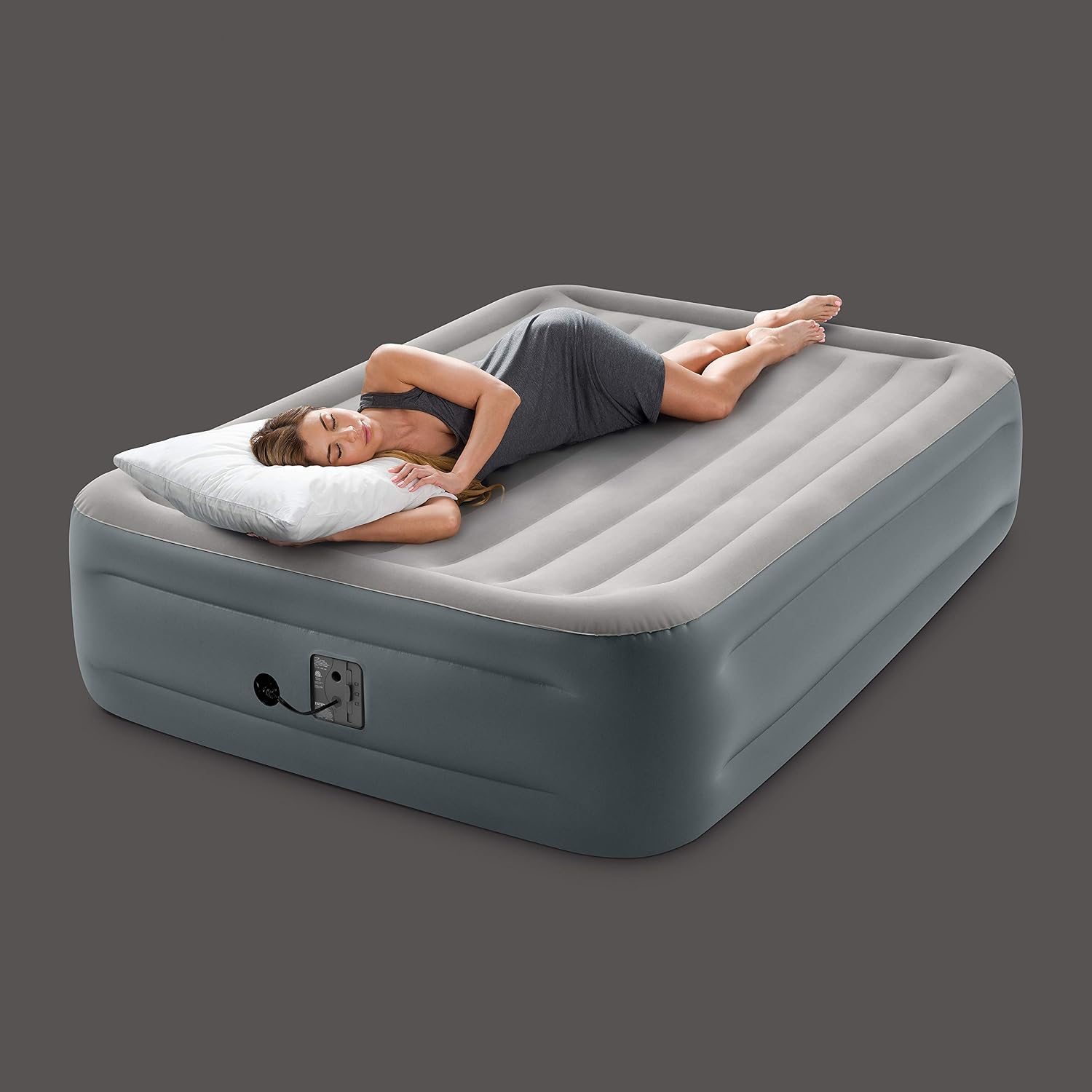 Intex Dura-Beam Series Essential Rest Airbed with Internal Electric Pump, Bed Height 18", Queen (2020 Model)