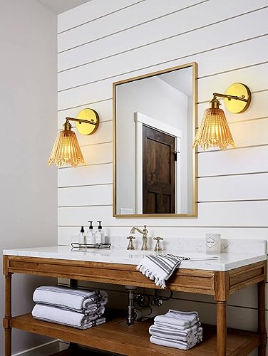 Miniatura 5 de Mgcanyu Juego de 2 apliques dorados de pared, apliques de latón para baño, pantalla de vidrio ámbar con interruptor de perilla, lámpara de pared