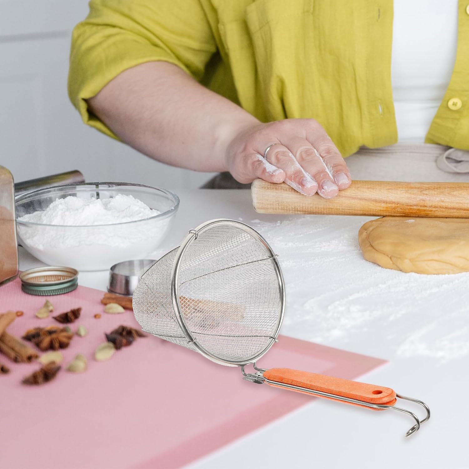4 Pcs Pasta Strainer Basket with 14cm Wooden Handle, Stainless Steel Noodle Colander Spoons for Cooking, Fine Mesh Food Strainers Suitable for Boiling Noodles and Dumplings