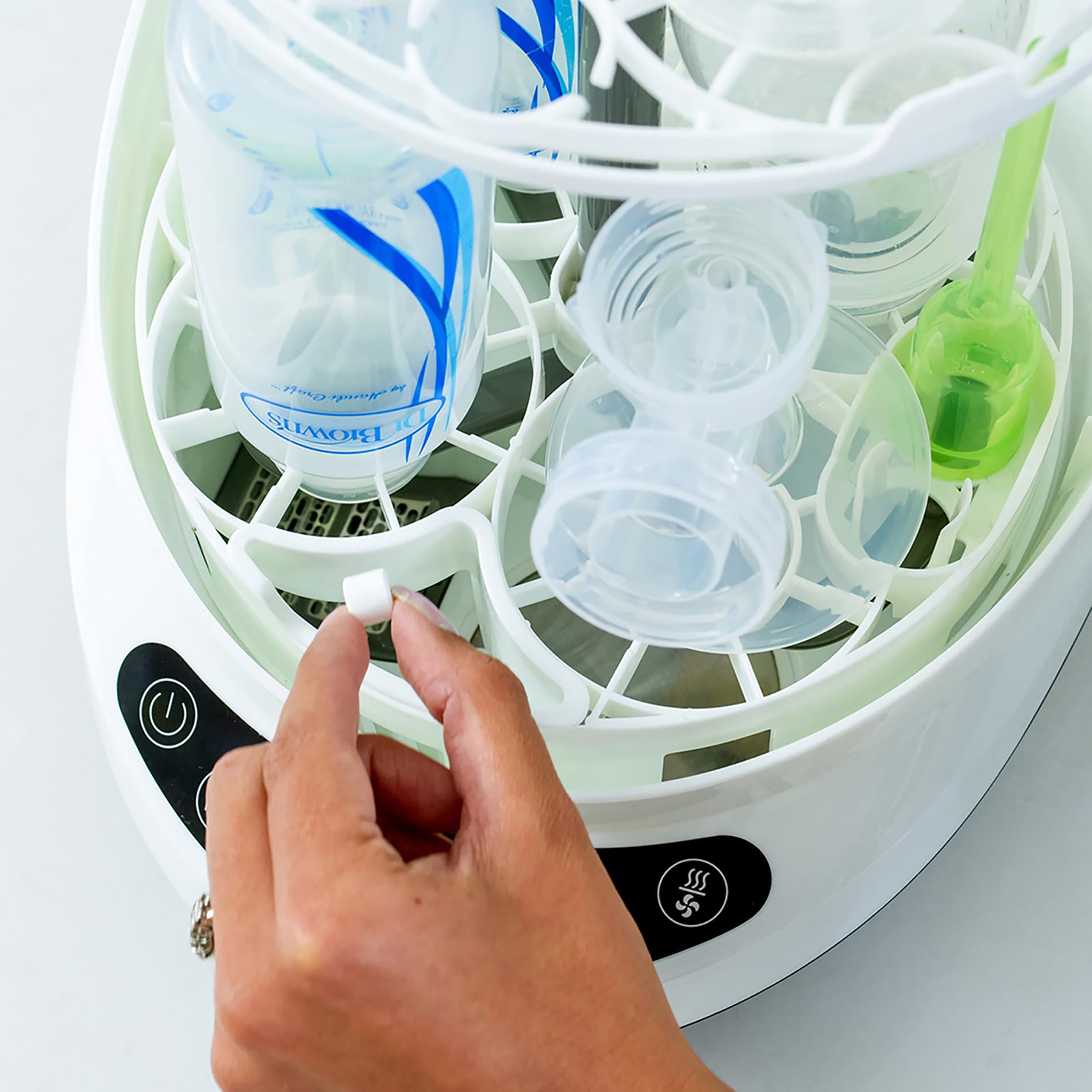 Baby Brezza Bottle Washer Pro Babyflaschenreiniger – Automatische Flaschenwaschmaschine für Babyflaschen – Reinigt, sterilisiert & trocknet – Mit HEPA-Filter, 20 Sprühdüsen & 6 Modi