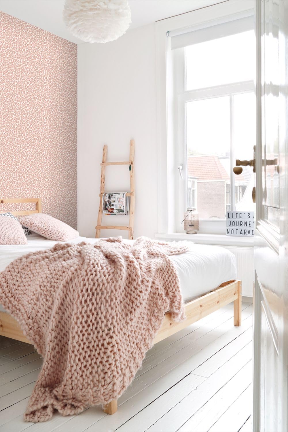 papier peint peau de léopard rose pêche 53 cm x 10.05 m - ESTAhome