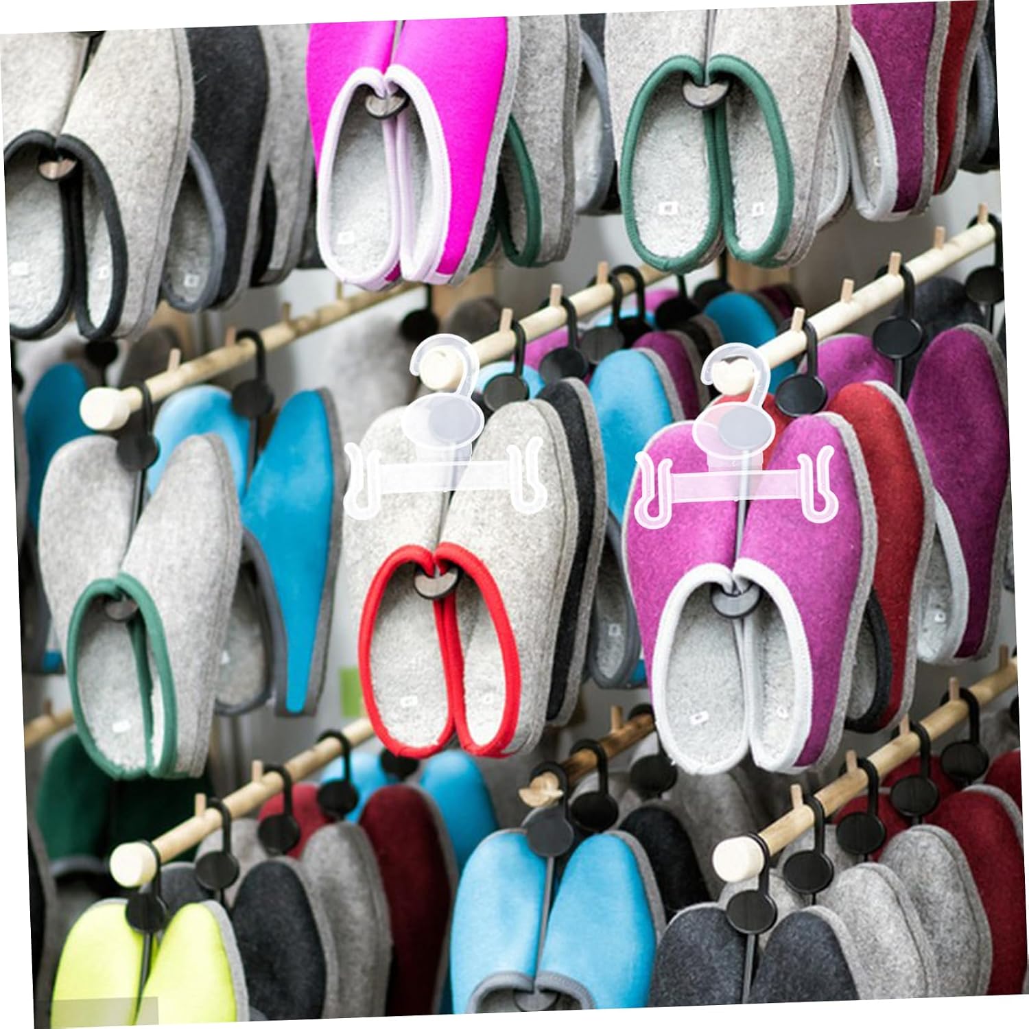 Ciieeo Maximize Space 100pcs Slippers Sandals Hooks Easy Browsing Shoe Organizer