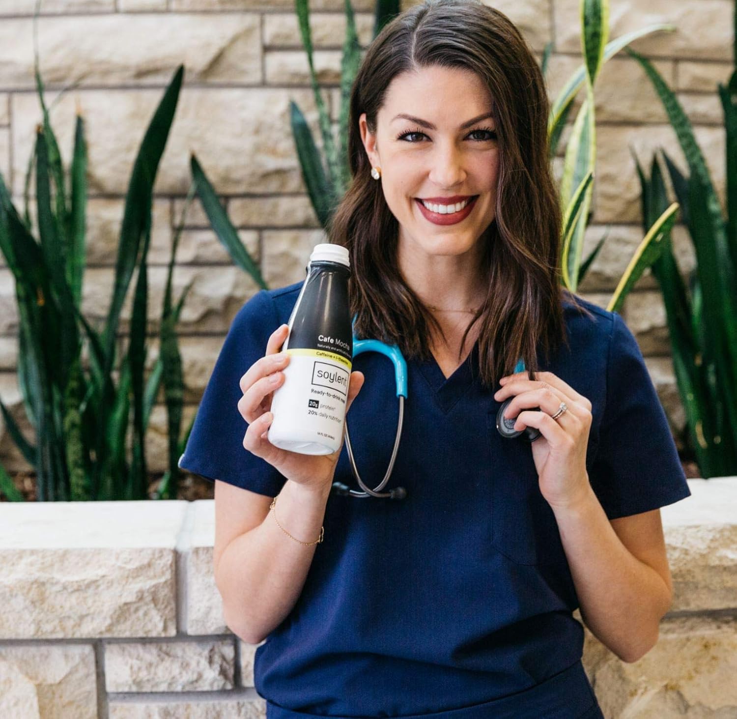 Soylent Mint Chocolate and Cafe Mocha Meal Replacement Shake Bundle (12 Pack)