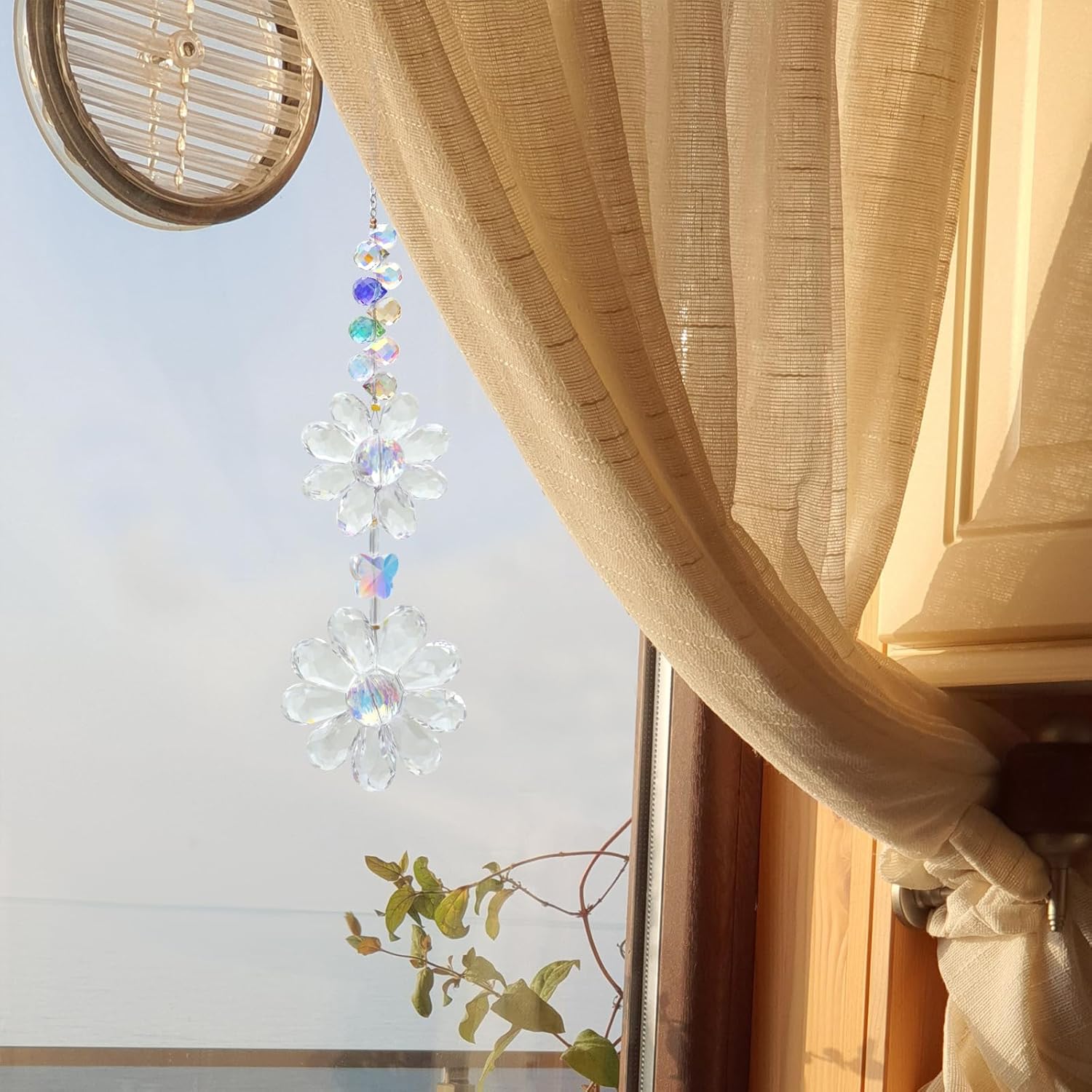 Crystal Flower Suncatcher Hanging Ornament, Rainbow Maker Window Sun Catcher Indoor Outdoor Patio Garden Decor (Clear) - Image 3