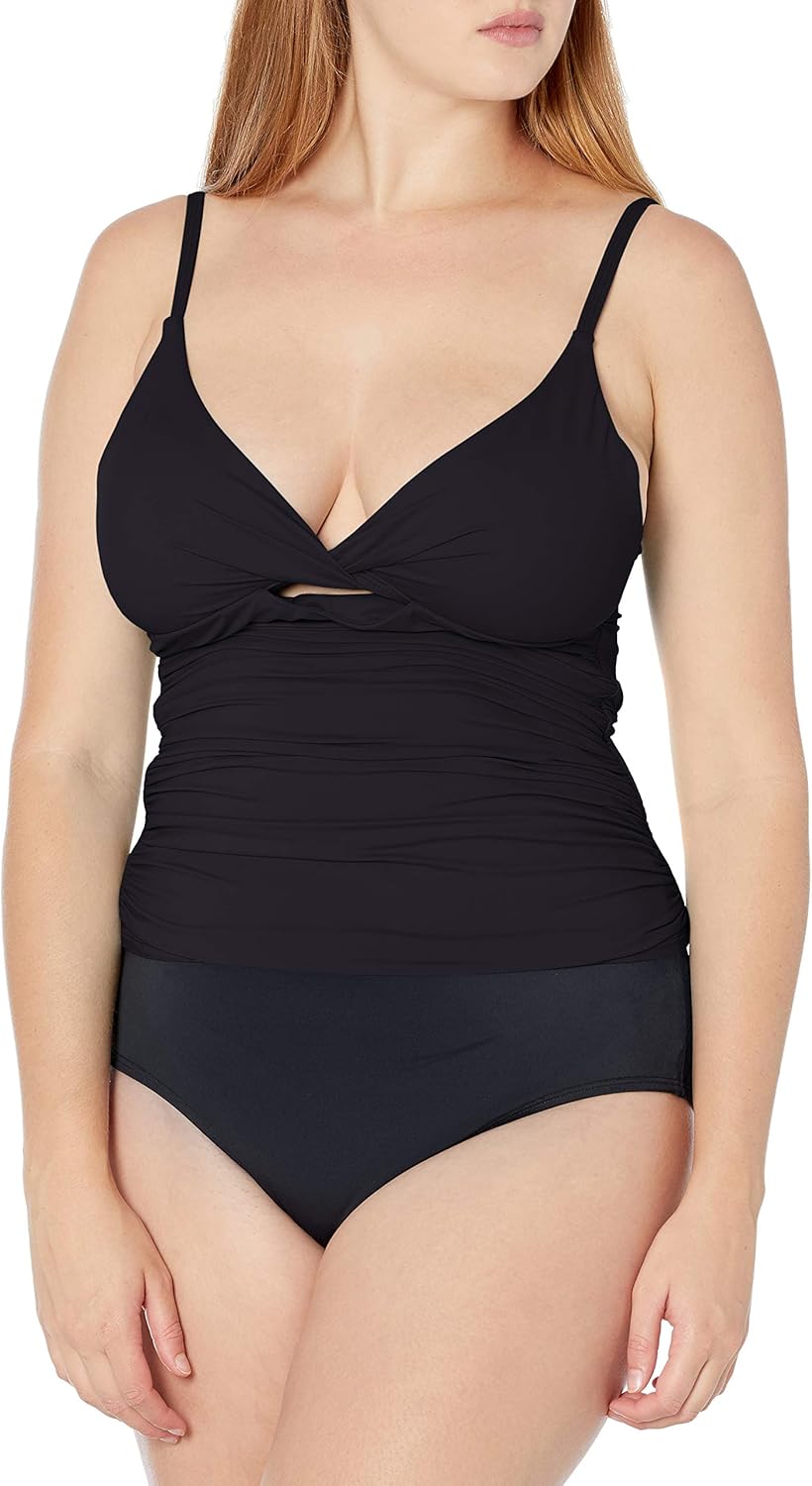 La Blanca Women's Standard Island Goddess Twist Keyhole One Piece Swimsuit : Clothing, Shoes & Jewelry