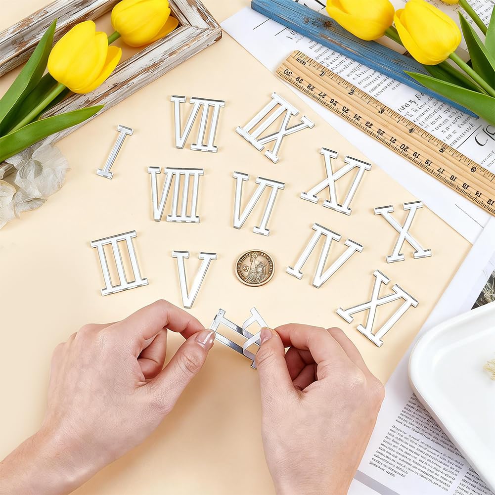 BENECREAT Set di 12 Numeri Romani in Acrilico per La Realizzazione di Orologi Da Parete Fai Da Te, Kit di Numeri Da 40 mm per Decorazioni Domestiche e Progetti Artigianali, Argento