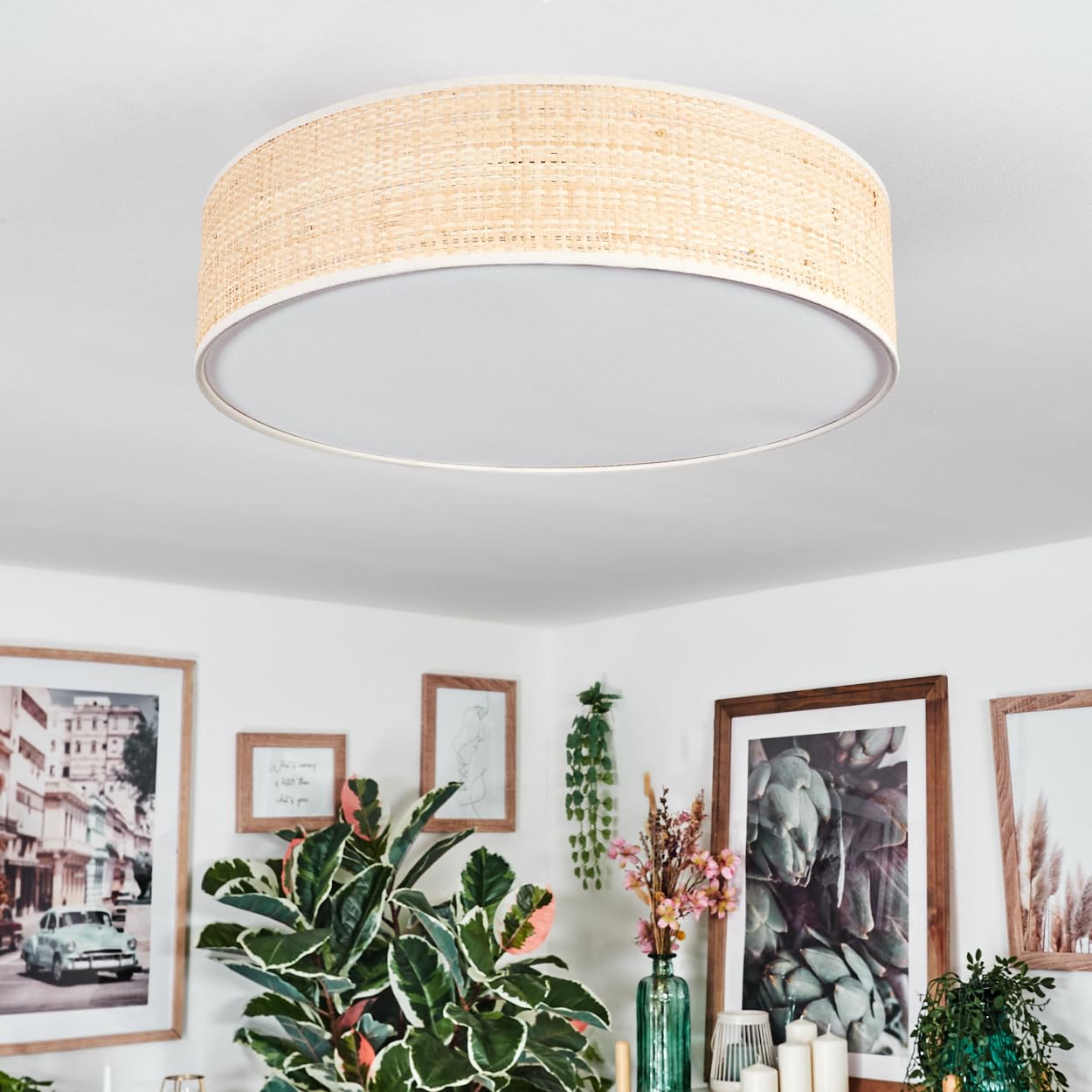 HOFSTEIN Deckenleuchte Foggia, Deckenlampe aus Metall/Rattan/Stoff/Kunststoff in Nickel-matt/Naturfarben/Weiß, runde Boho Leuchte (Ø 50 cm), E27, Esszimmer, Wohnzimmer, Schlafzimmer, Küche, Flur