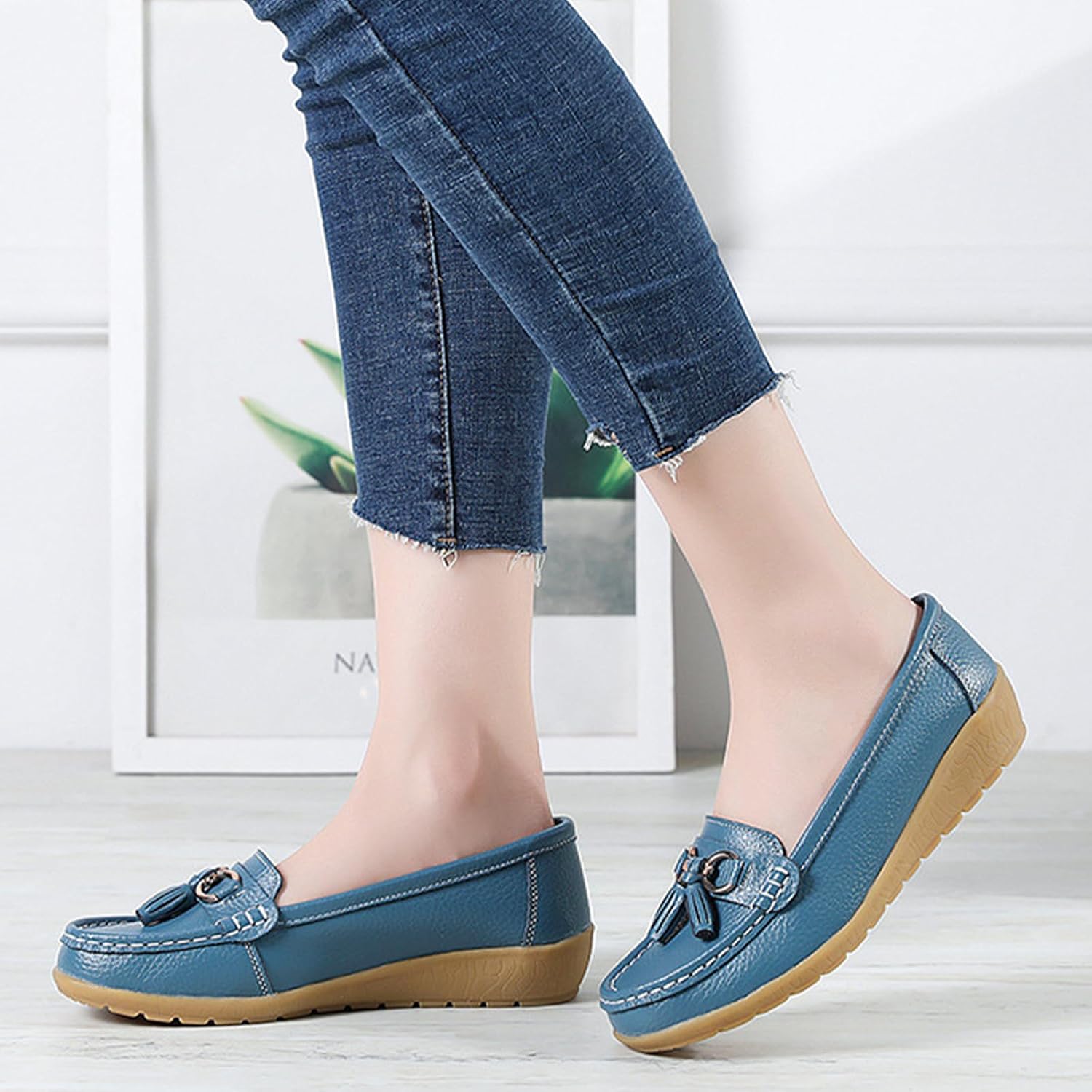 Women's Fashion Tassel Wedge Loafer Classic Slip On Soft Sole Driving Business Work Dress Boat Shoes Daily Lightweight Non-Slip Penny Casual Shoes