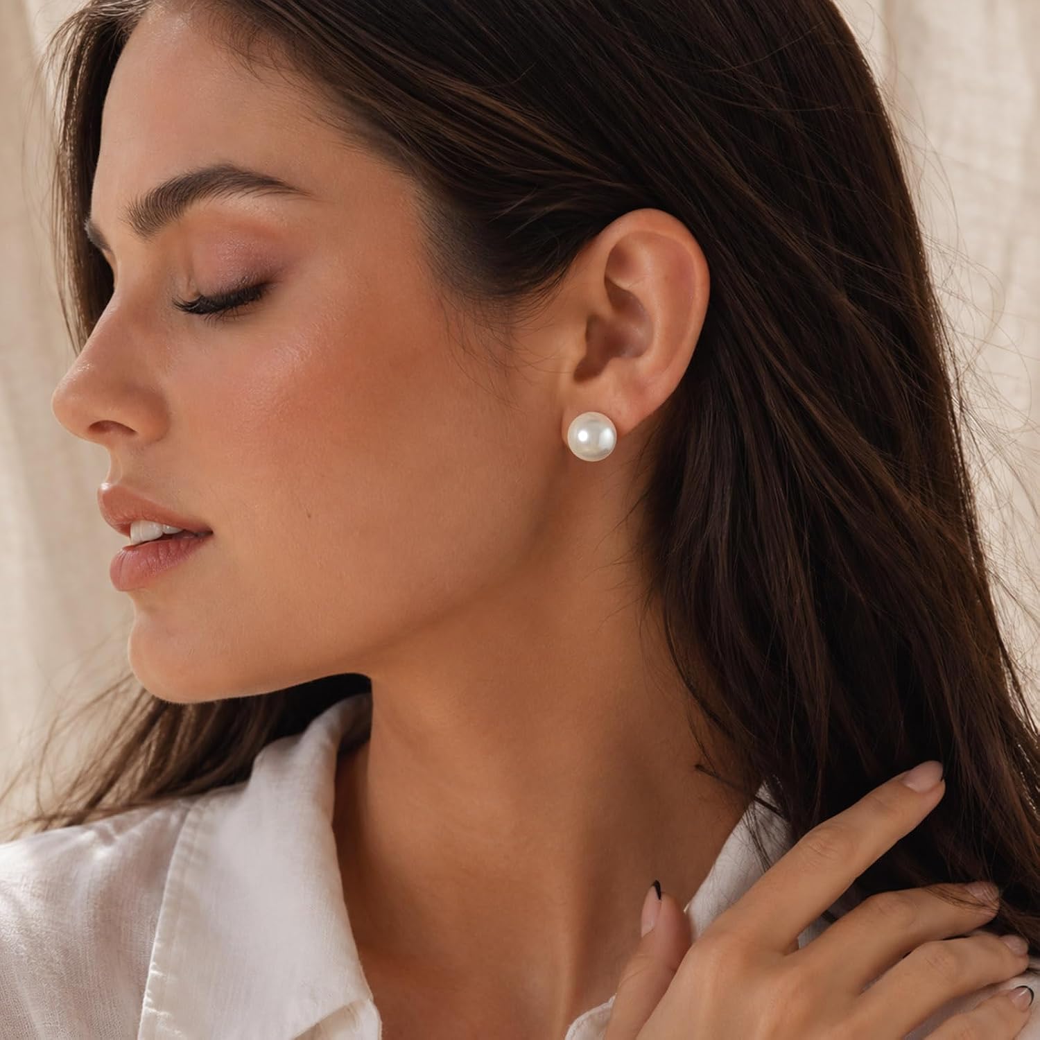 Pearl Stud Earrings for Women image 3