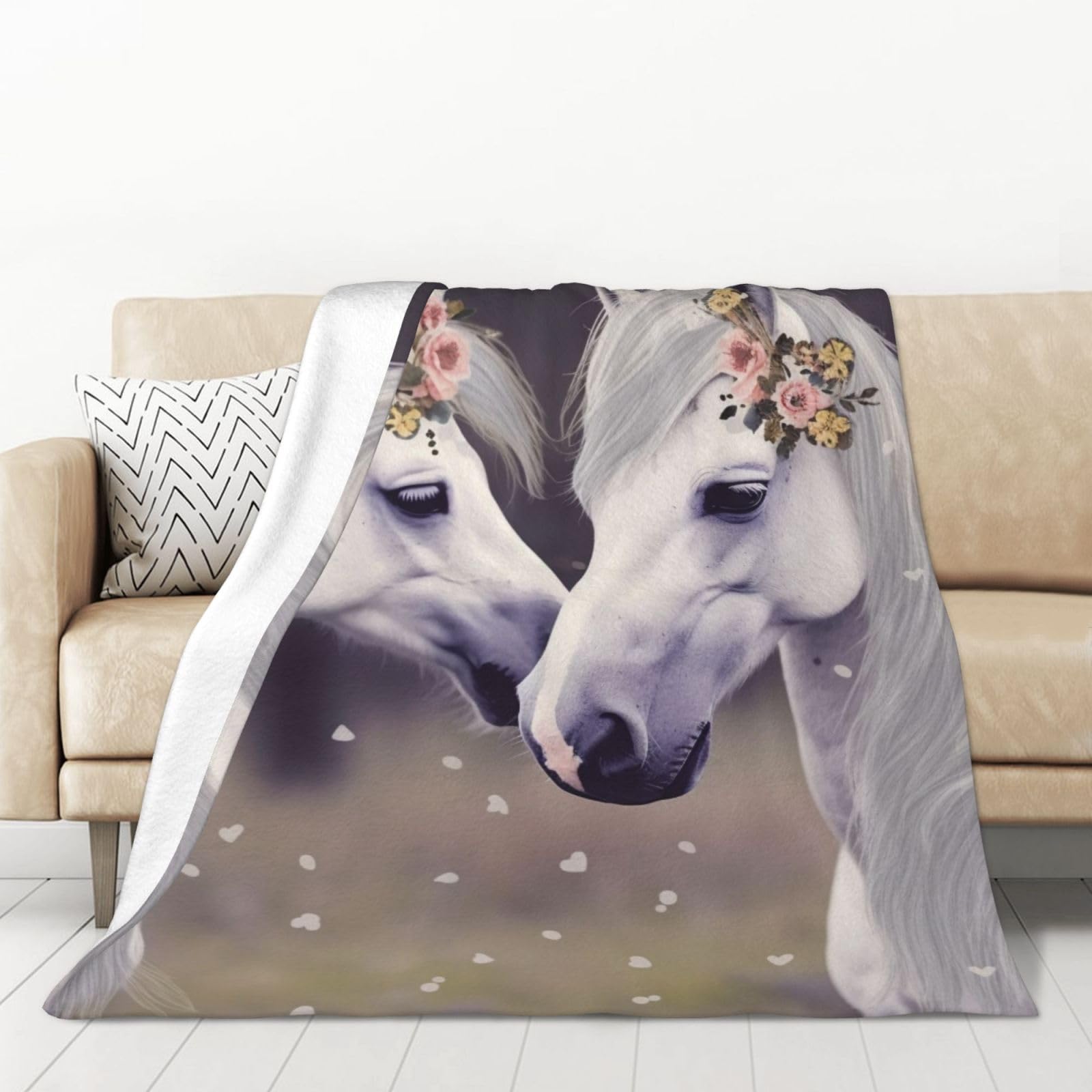 Couverture douce imprimée chevaux en flanelle pour partager des moments de tendresse chaleureux en famille