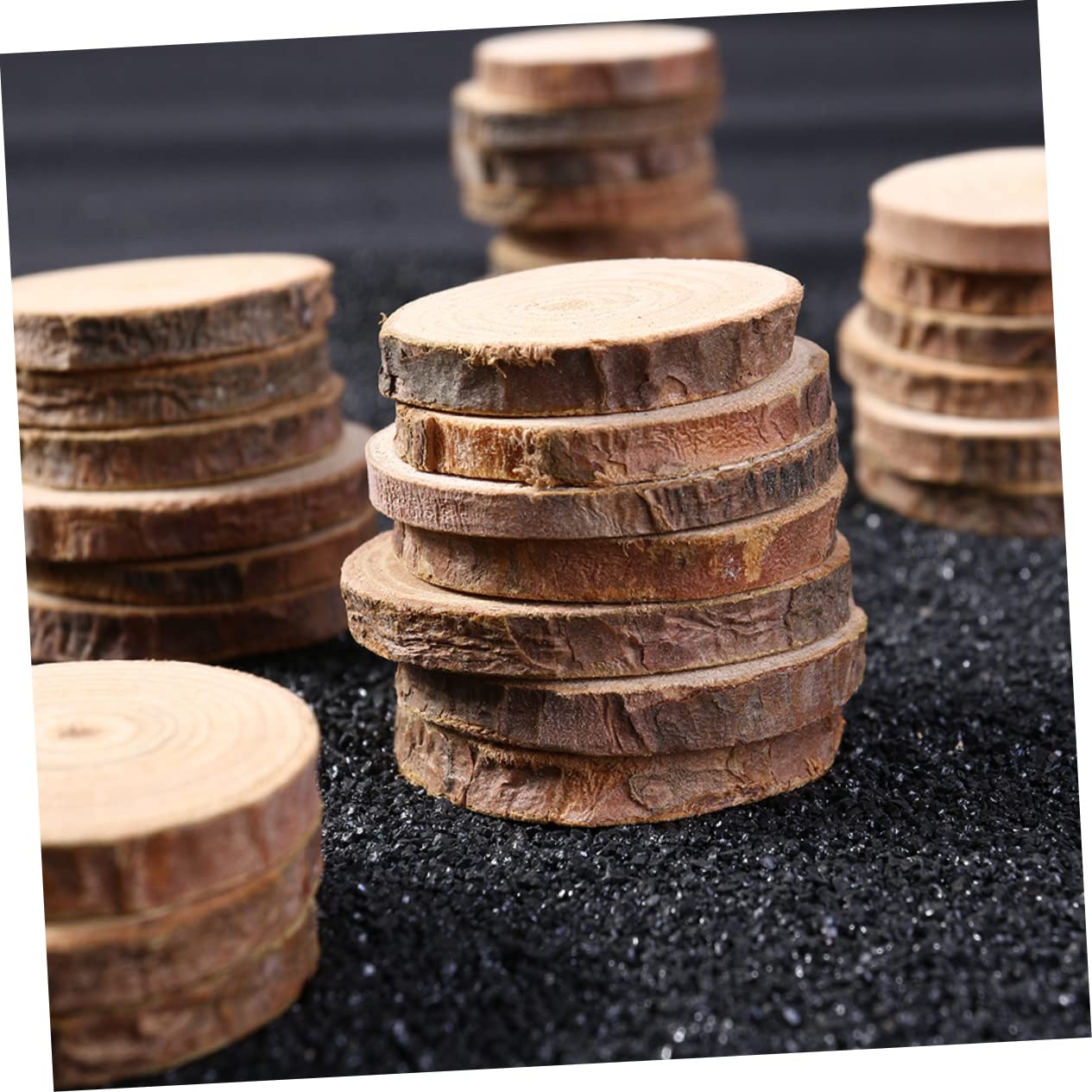 STOBOK 300piezas Rodajas De Madera Natural Pulidas Para Manualidades De Chips De Madera Redondos Para Decoración De y Fotografía Boda y