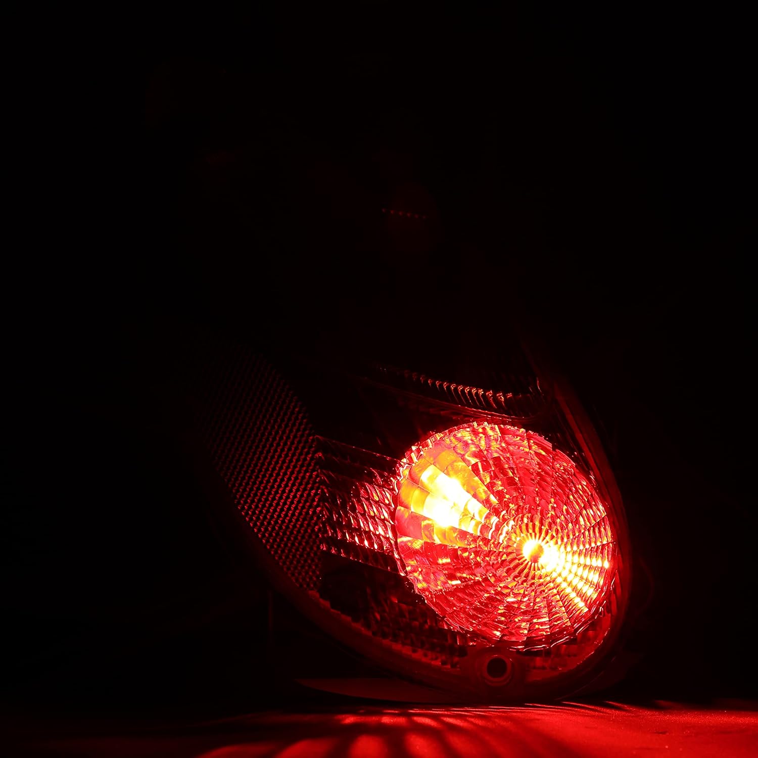 HECASA Tail Light Compatible with 2001-2005 Chrysler PT Cruiser Taillight Tail Lamp Brake Lamp Left LH Replacement for 5288743AG CH2800145 w/Bulb (Driver Side)