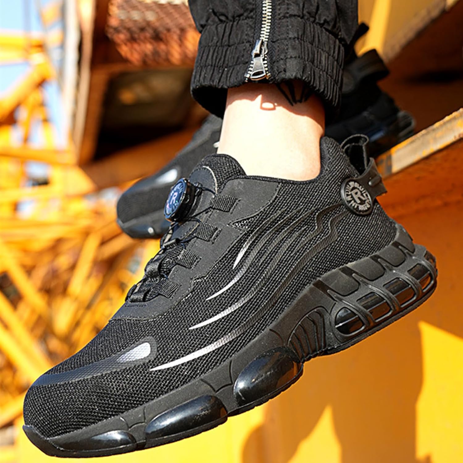 検索結果【KOUEI】安全靴・作業靴・セーフティーシューズ専門 [SDEQA] 安全靴メンズ鋼のつま先キャップと軽量安全スニーカー建設産業用エアクッション付き回転ボタン滑り止め作業トレーナー付き