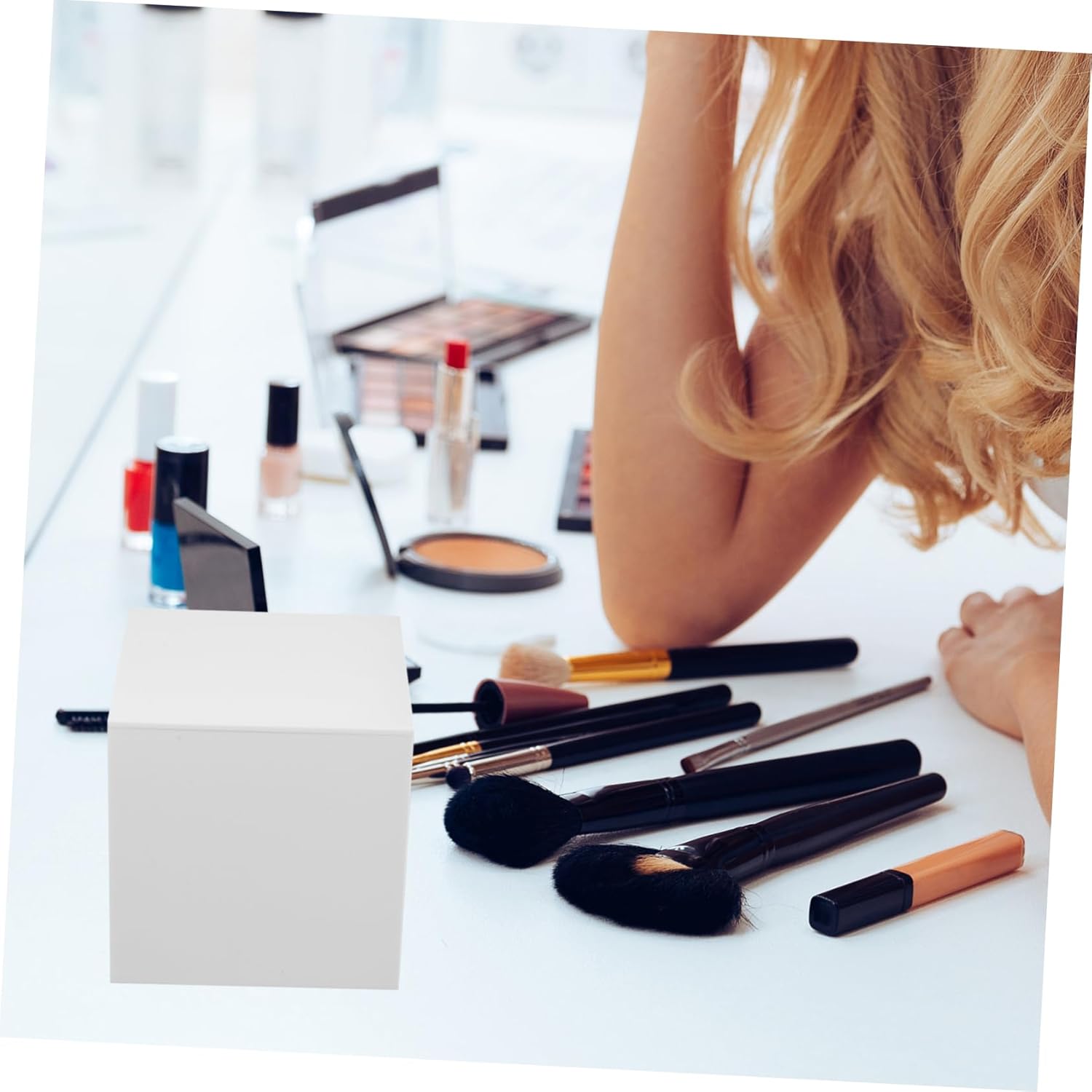 Ciieeo 3pcs Cube Display Cases Acrylic Risers for Sample Display for Cake Dessert and Jewelry Showcases