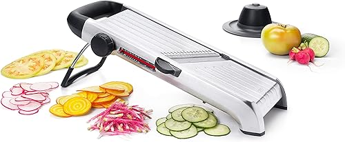 Vista 2 de OXO Steel Chef's Mandoline Slicer 2.0 y OXO Good Grips - Raspador y picador de acero inoxidable