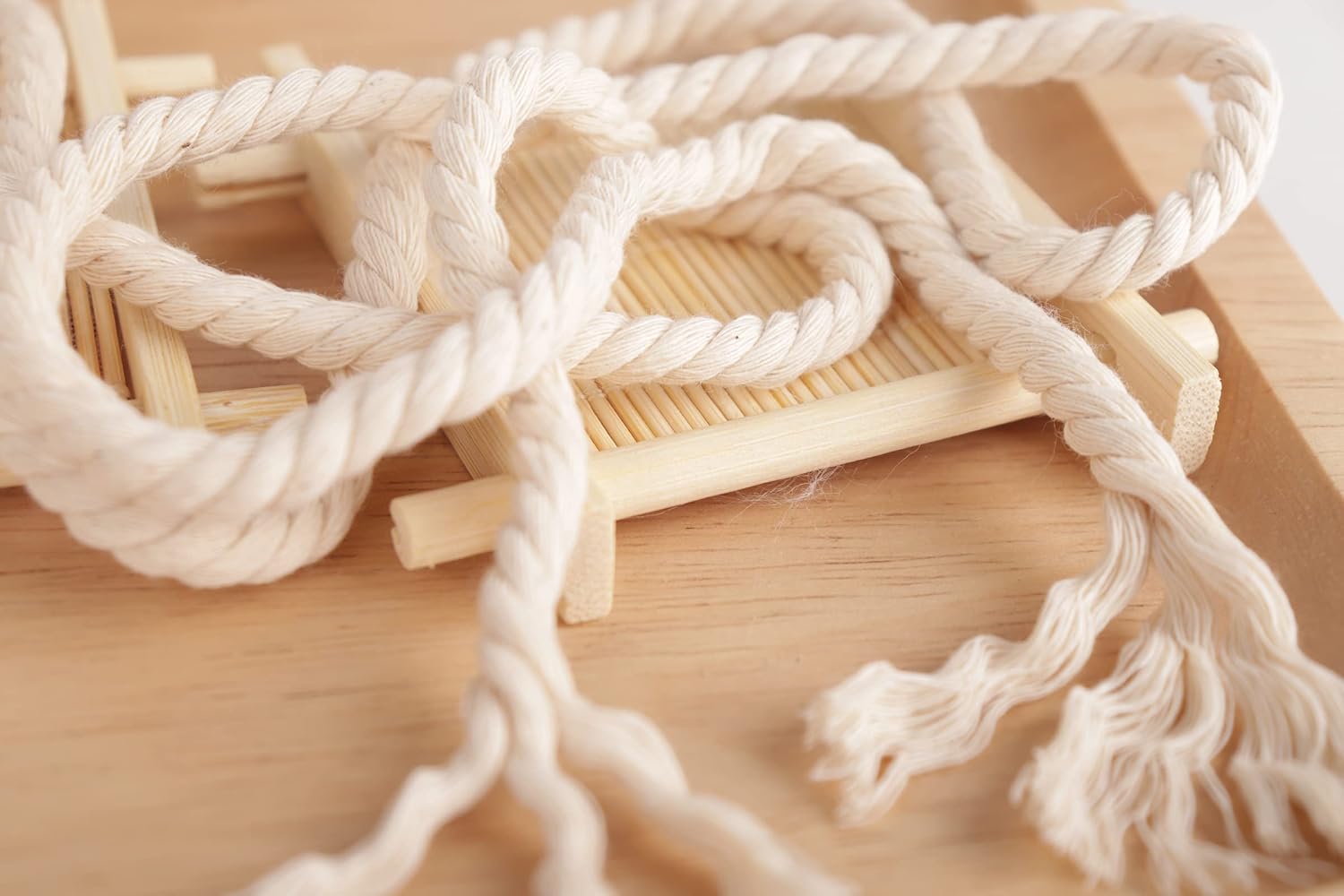 NOANTA Natural Macrame Cord 3mm x 220Yards, Beige Macrame Rope, Cotton Cord for Wall Hanging, Plant Hangers, Christmas Crafts, Knitting