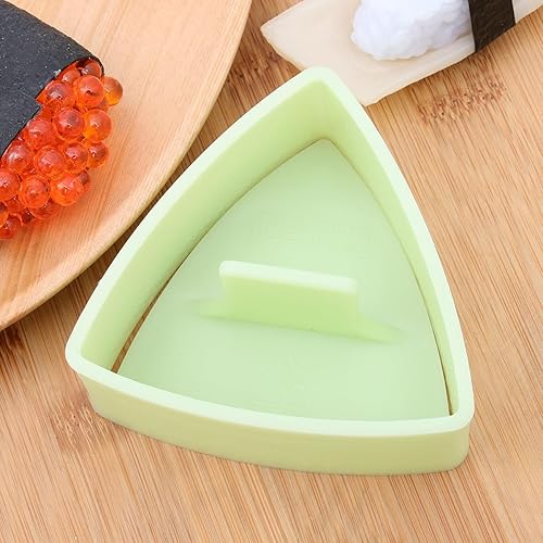 Vista 18 de DOITOOL Molde triangular de Onigiri de 2 piezas – Molde de bolas de arroz antiadherentes para hacer sushi – Molde de arroz clásico lindo molde de 2