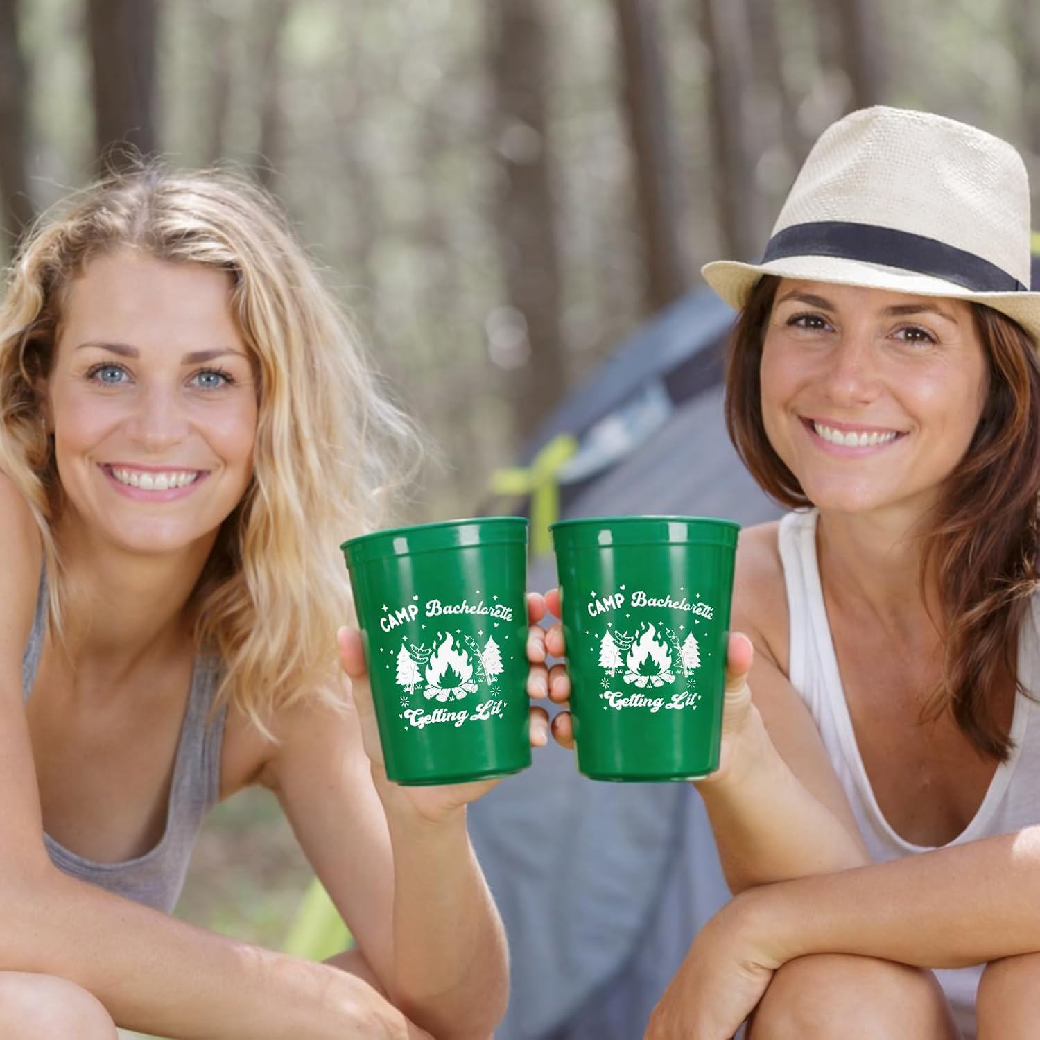 Vesici 24 Pcs Camp Bachelorette Cups Plastic Bachelorette Cups Getting Hitched Bridal Shower Party Favors 16 oz Camping Adventure Cup Bridesmaid Party Supplies Engagement Decorations Gifts
